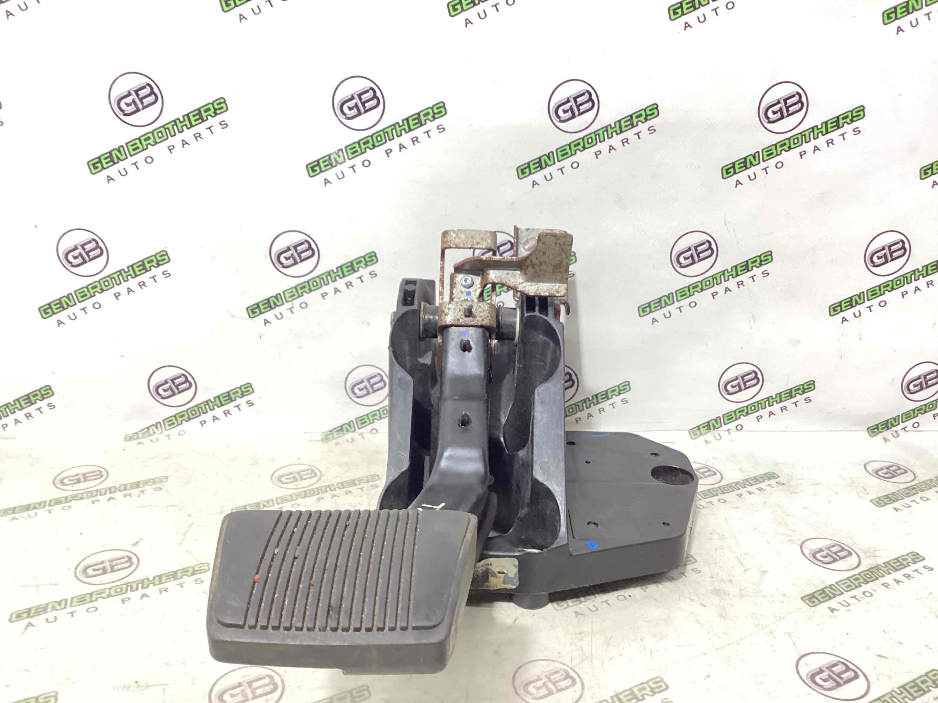 Педаль гальма