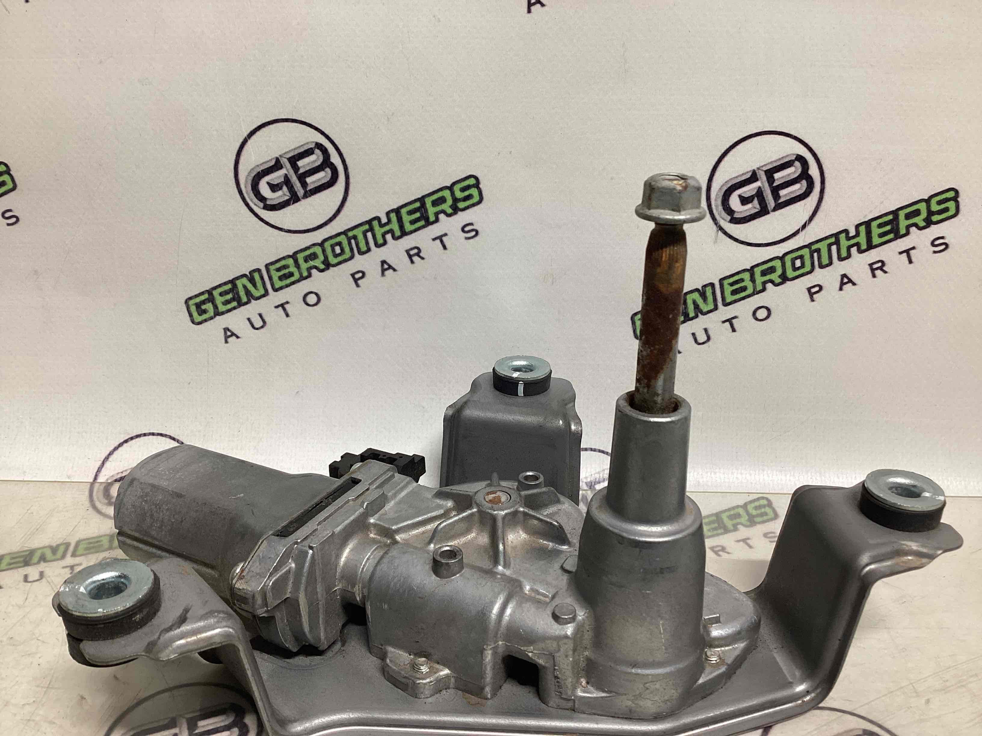 Моторчик склоочисника