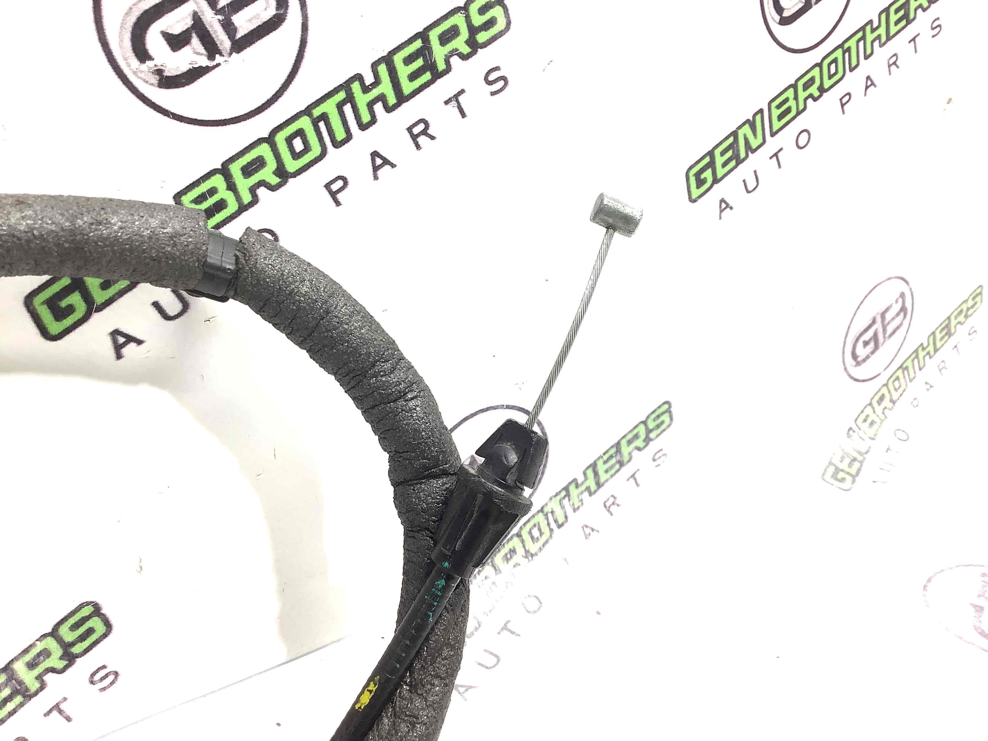 Замок капота, трос капота