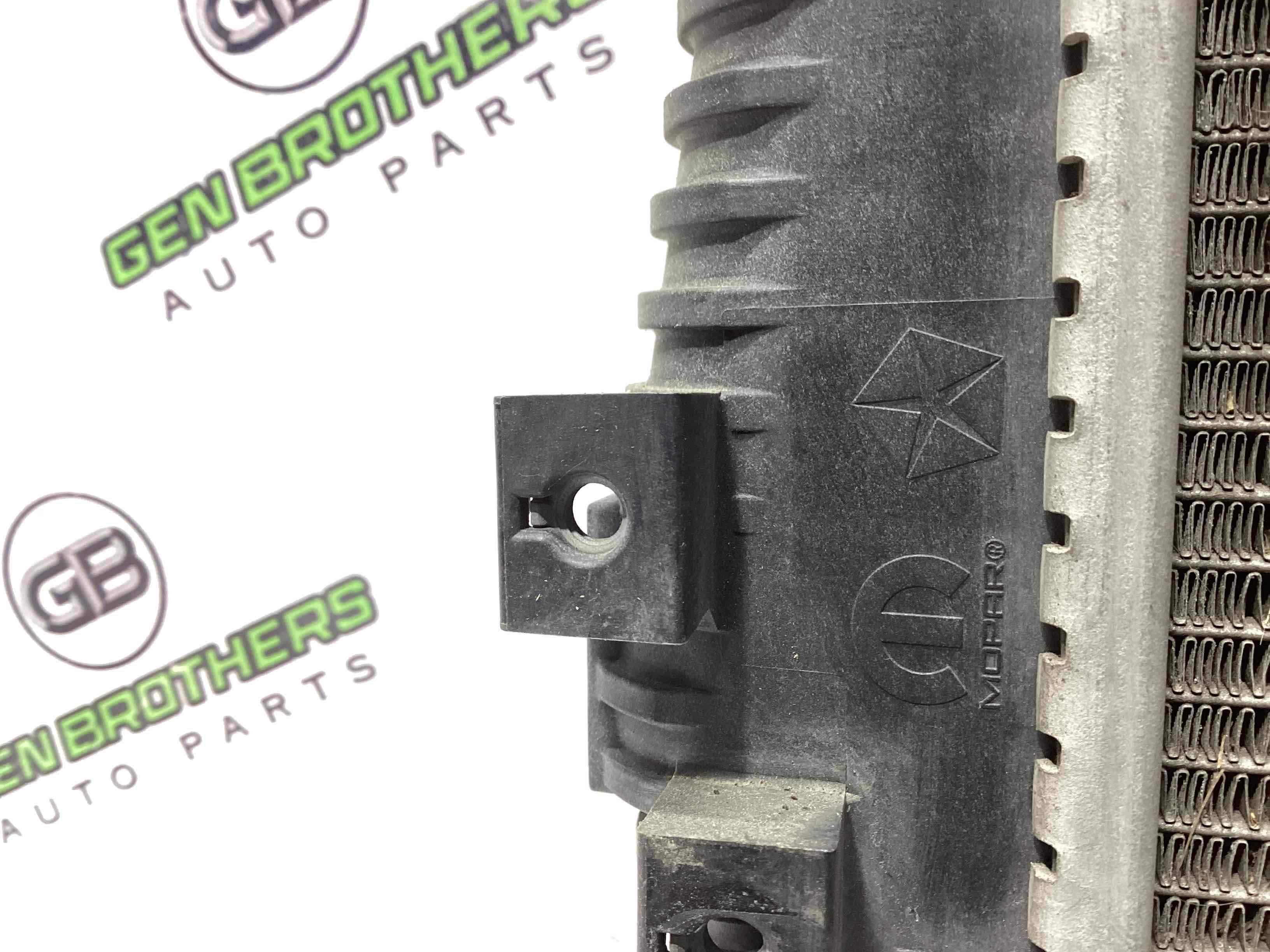 Радіатор основний