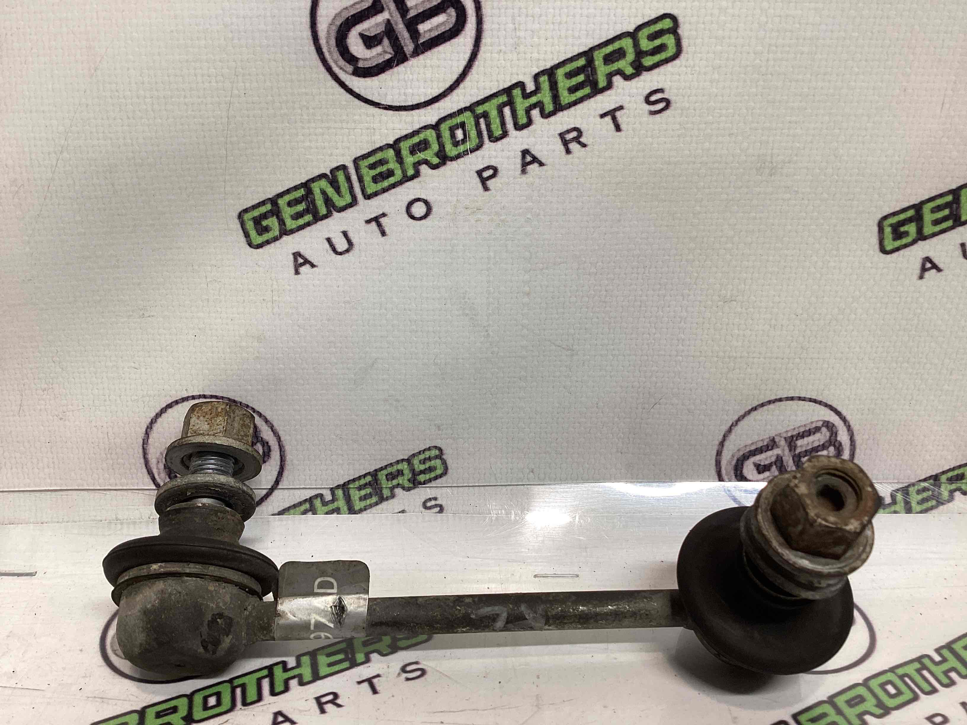 Стійка стабілізатора