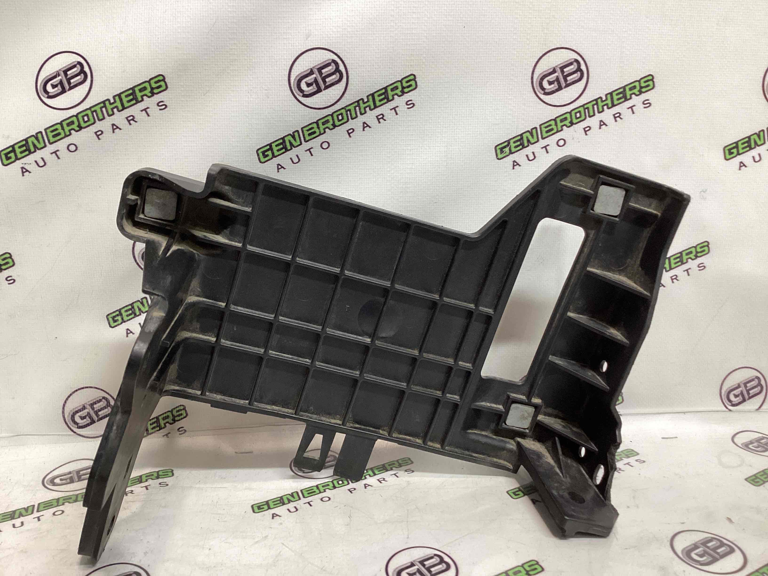 Кріплення, кронштейн