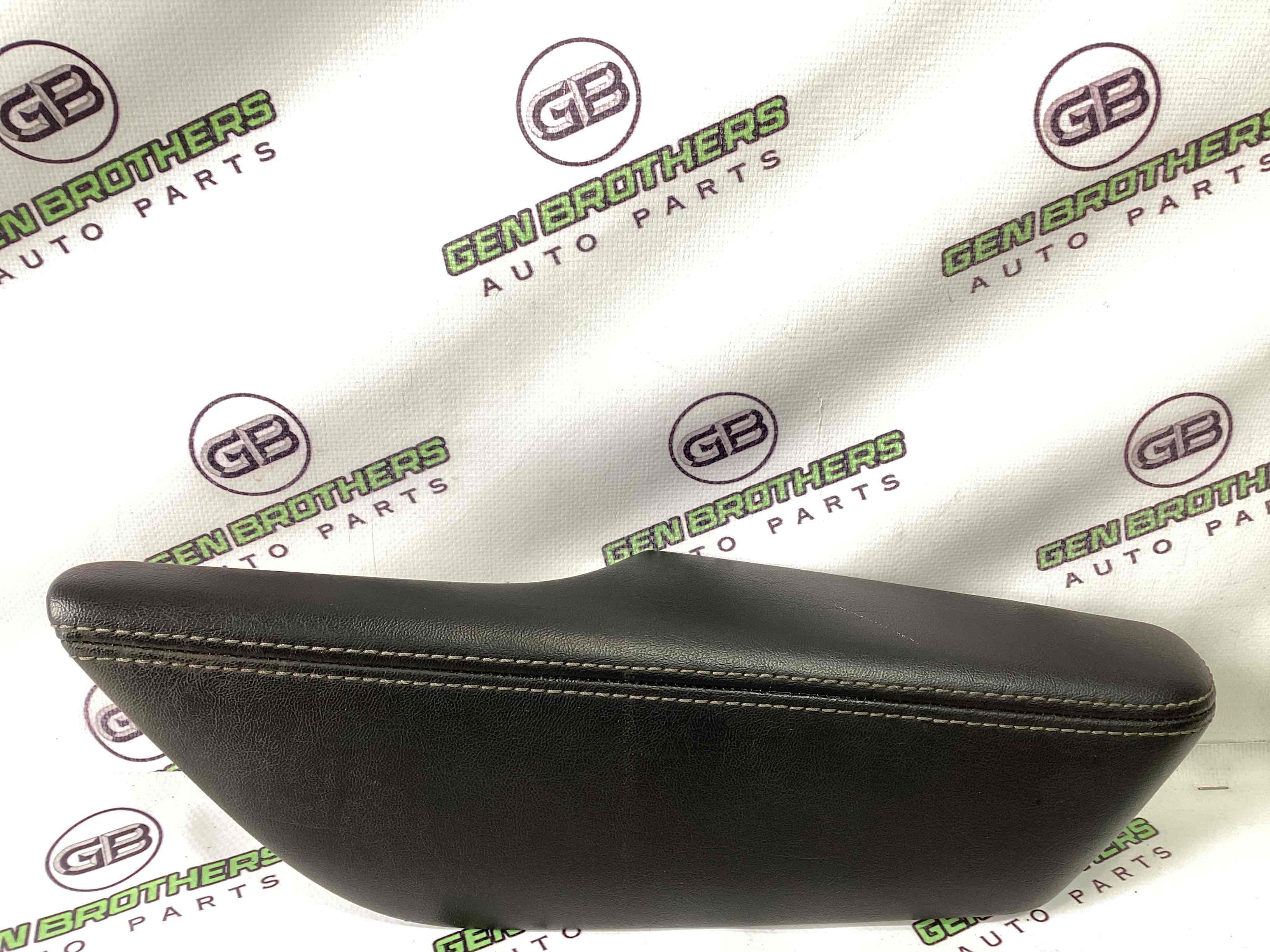 Обшивка дверей та карт