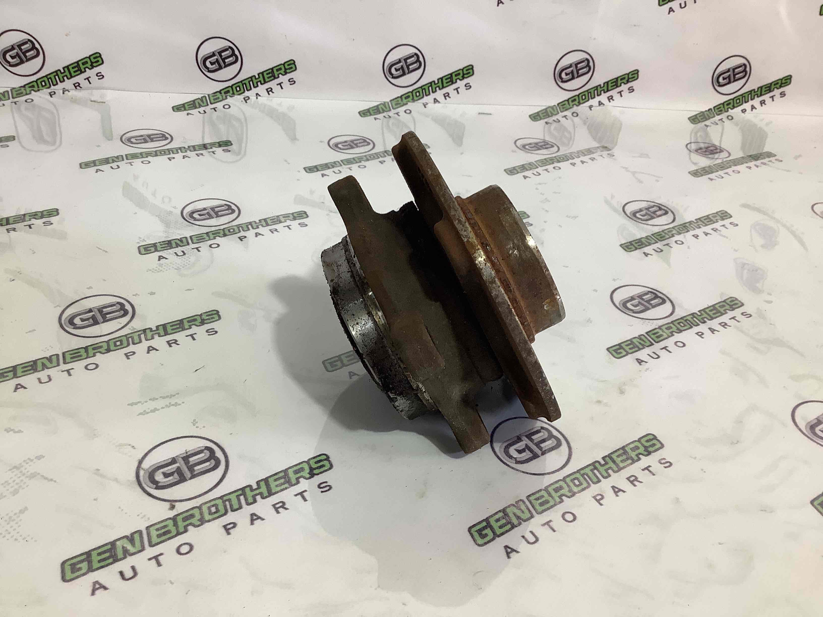 Ступиця задня