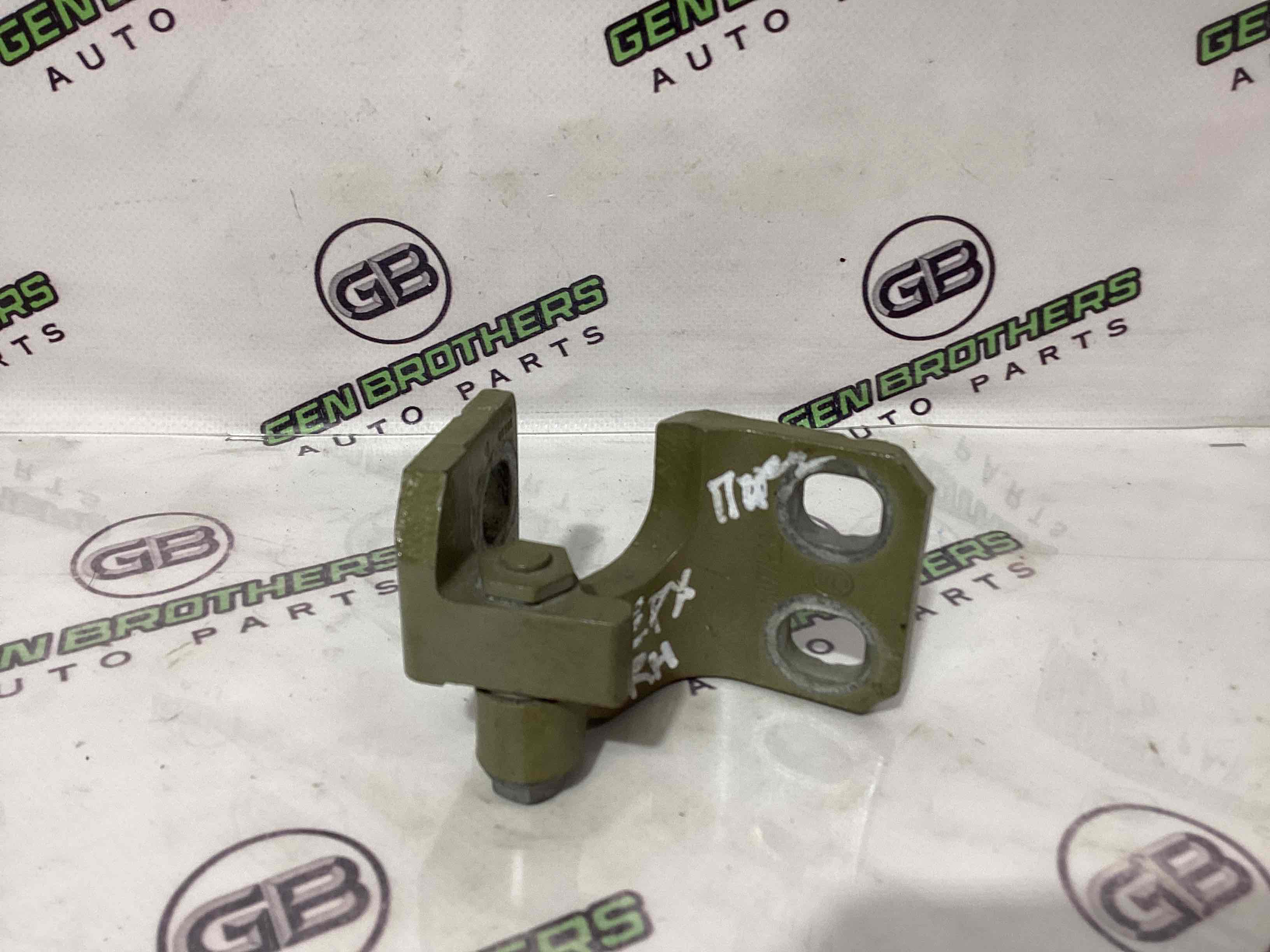 Петля двері, замок двері