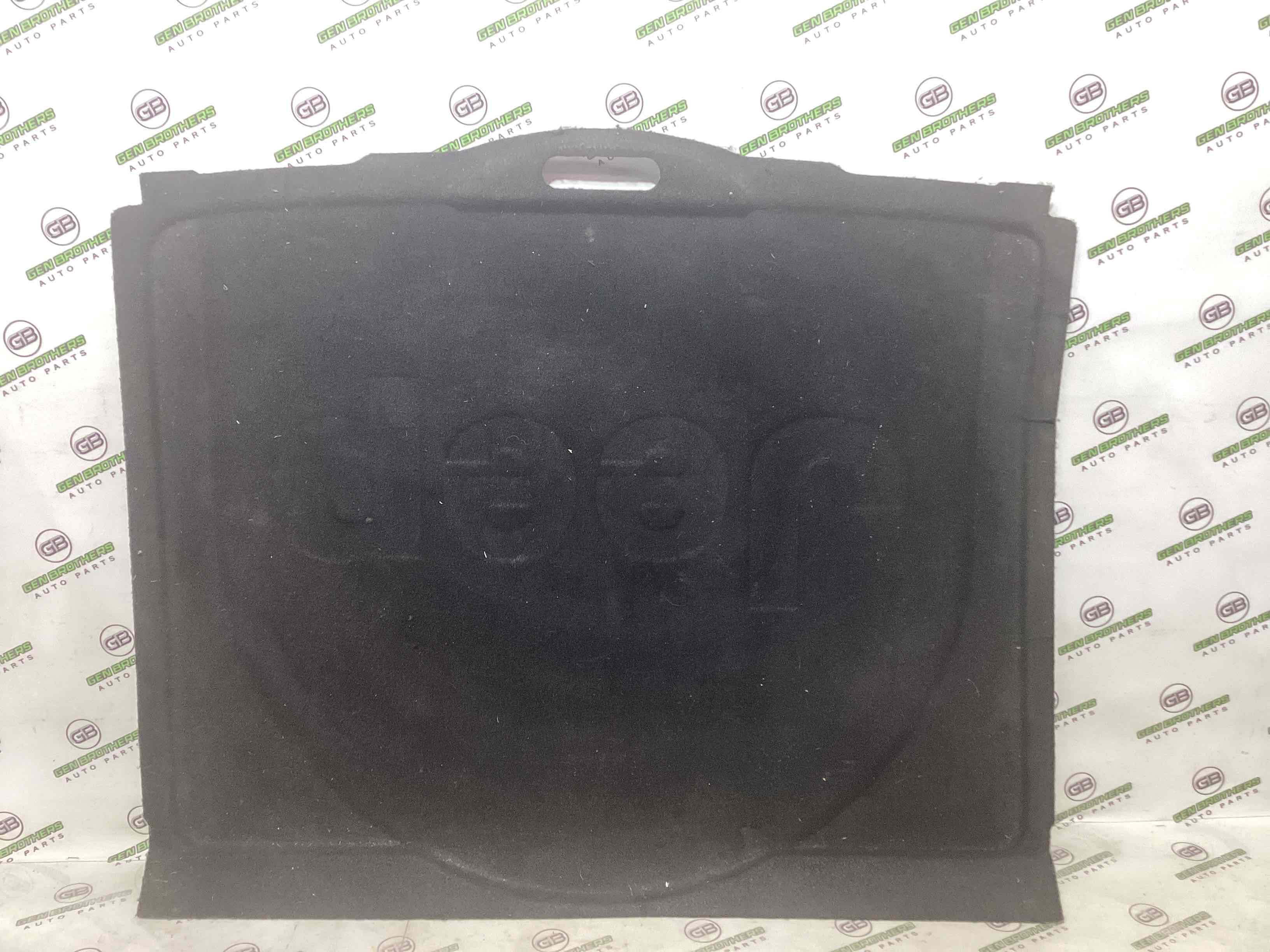 Підлогове покриття багажника, полиця багажника