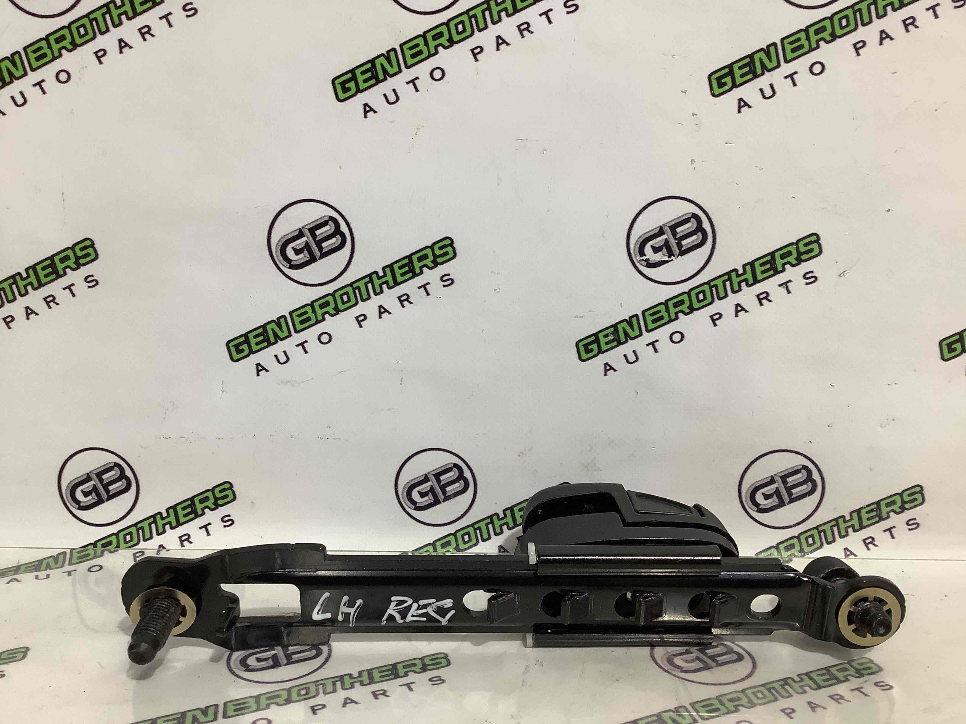 Регулятор висоти ременя безпеки