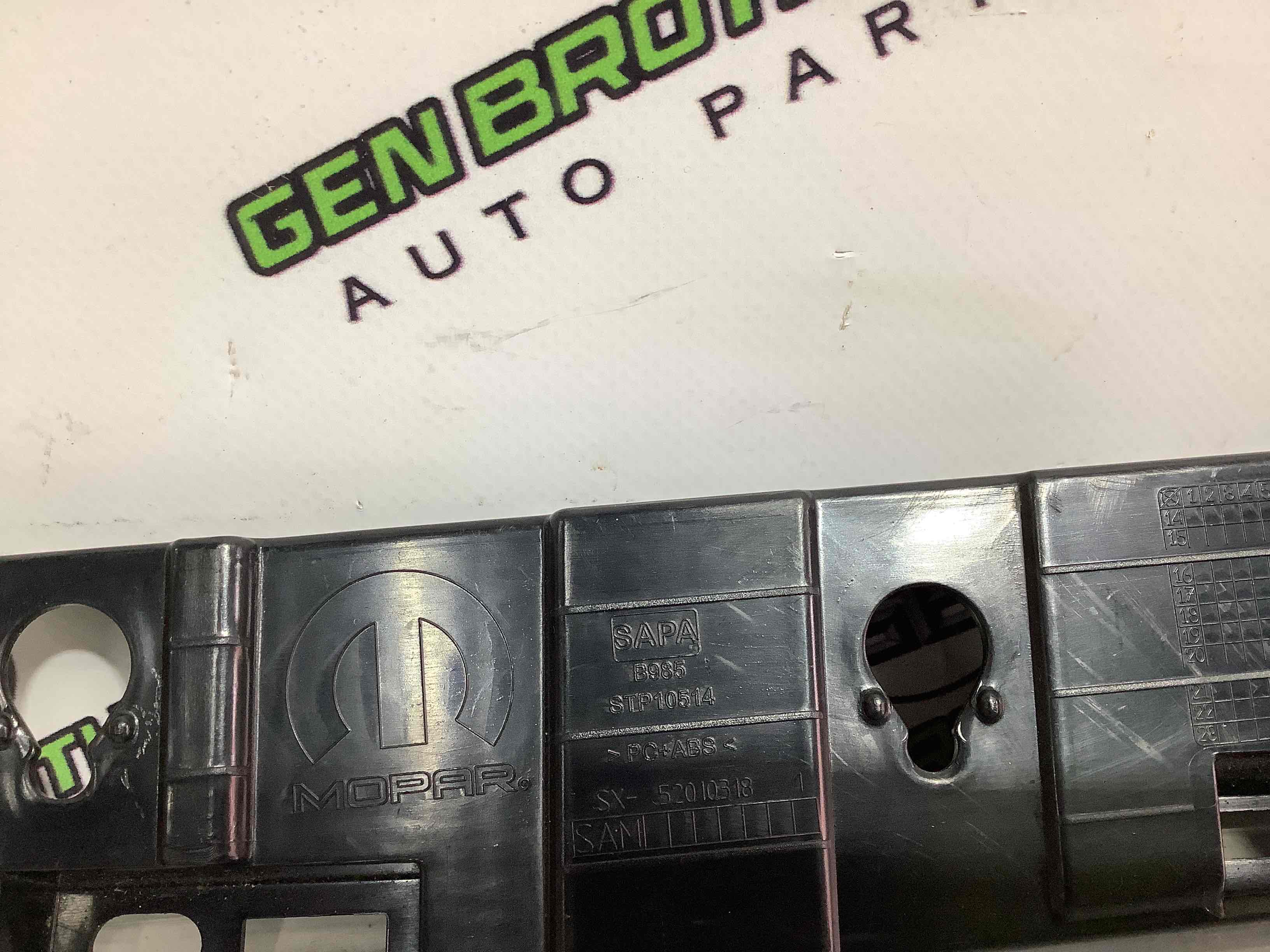 Кріплення, кронштейн