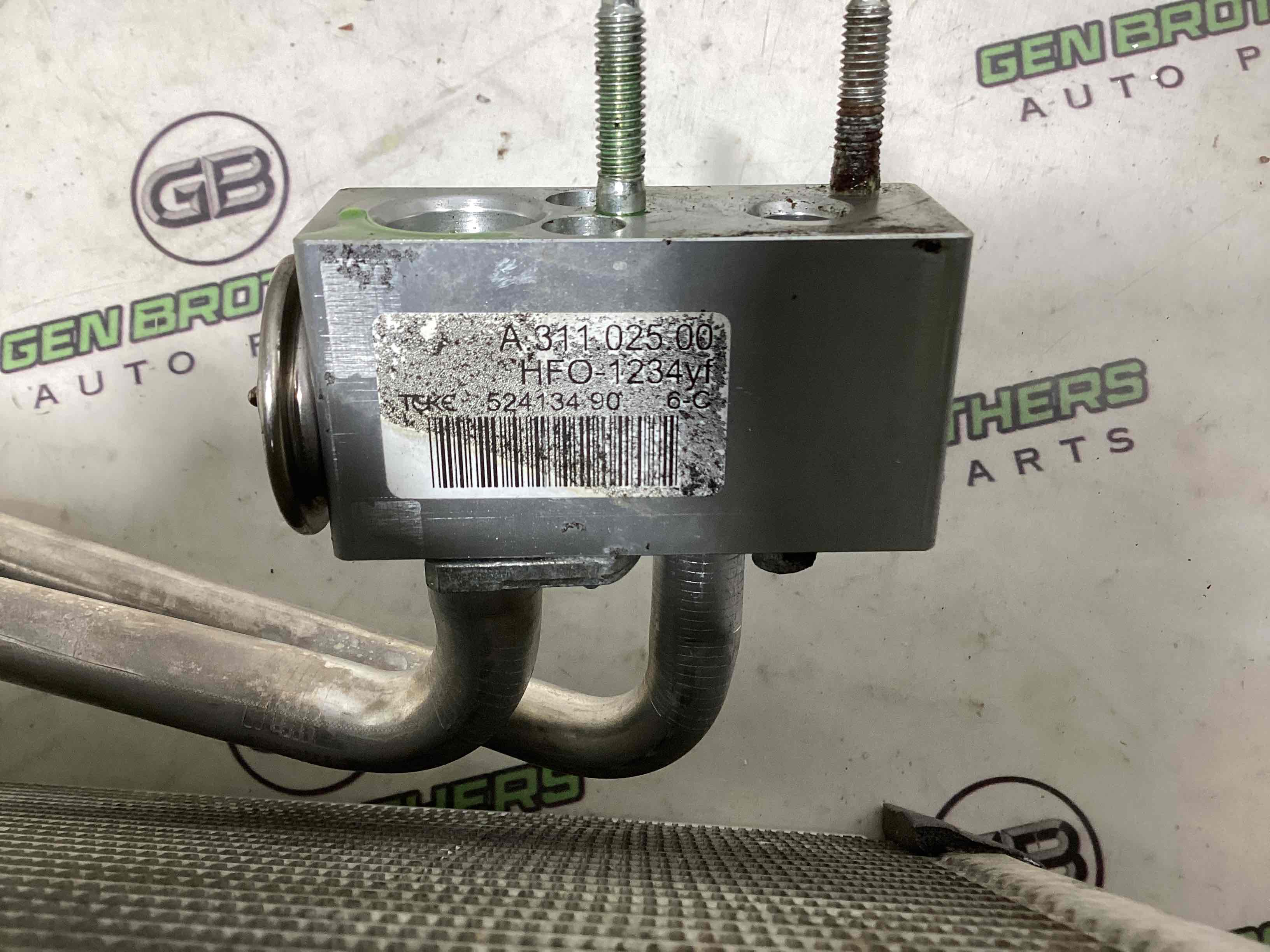 Трубка кондиціонера конденсер-випарник