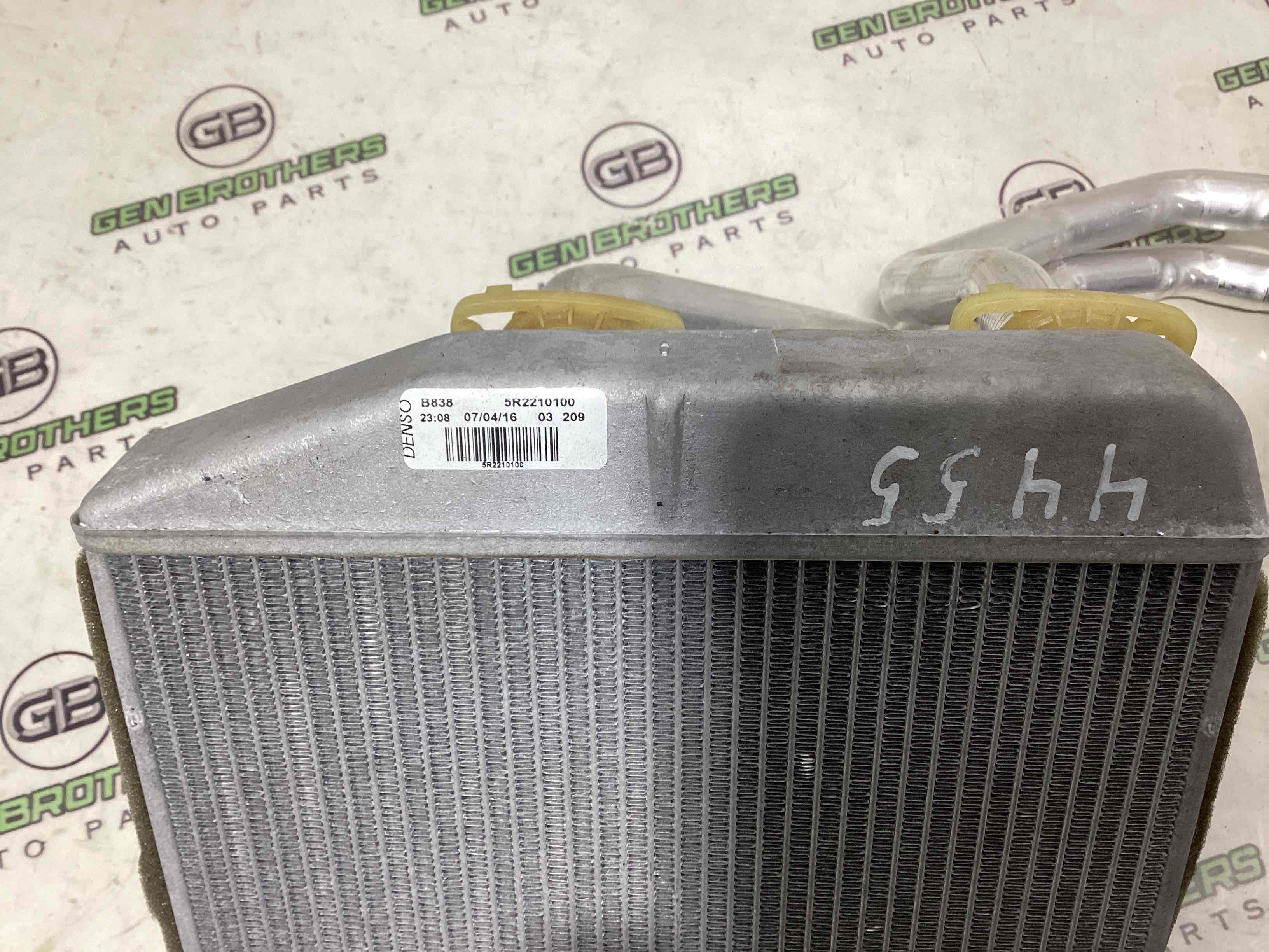 Радіатор обігрівача пічки