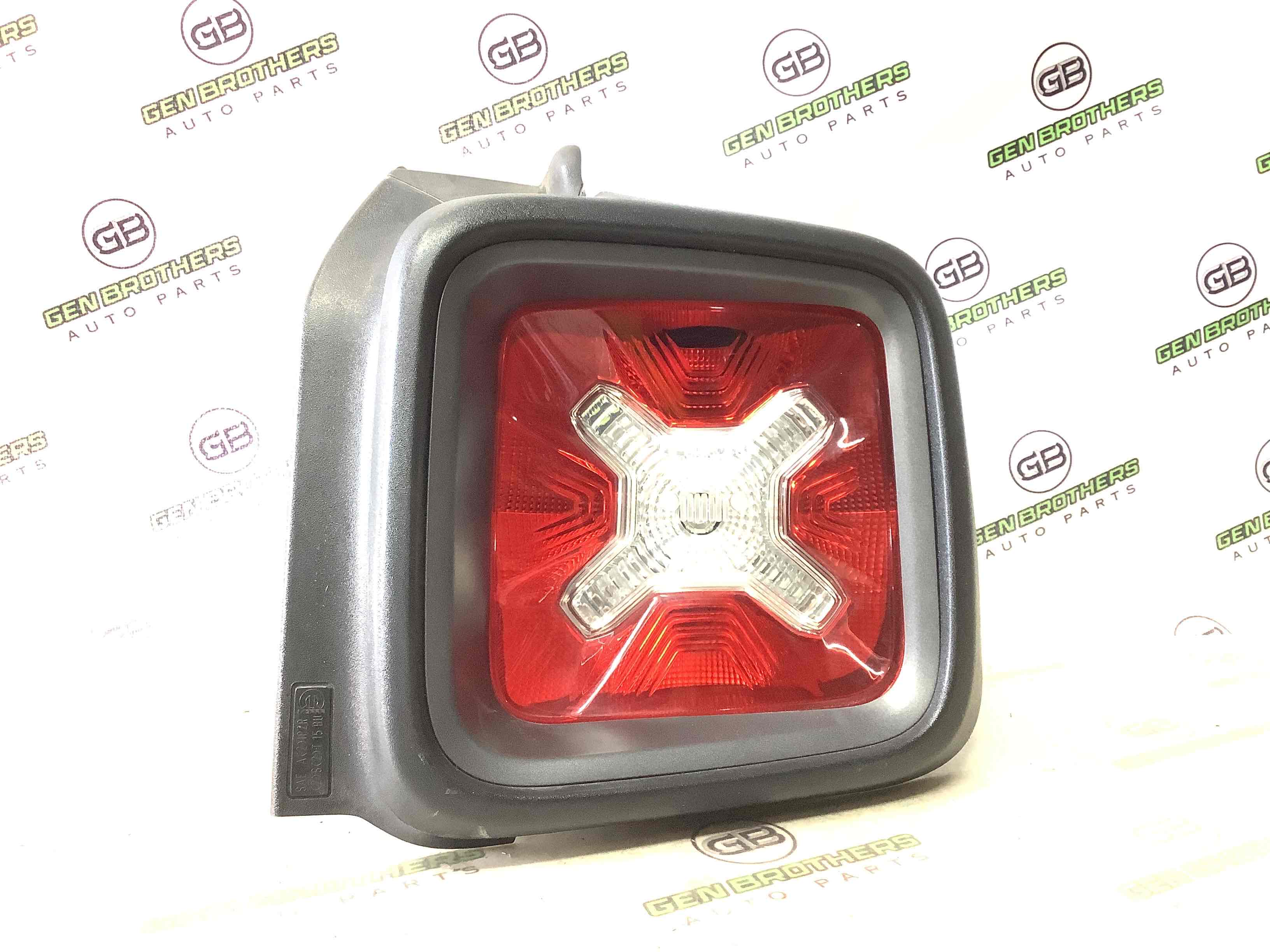 Ліхтар задній правий