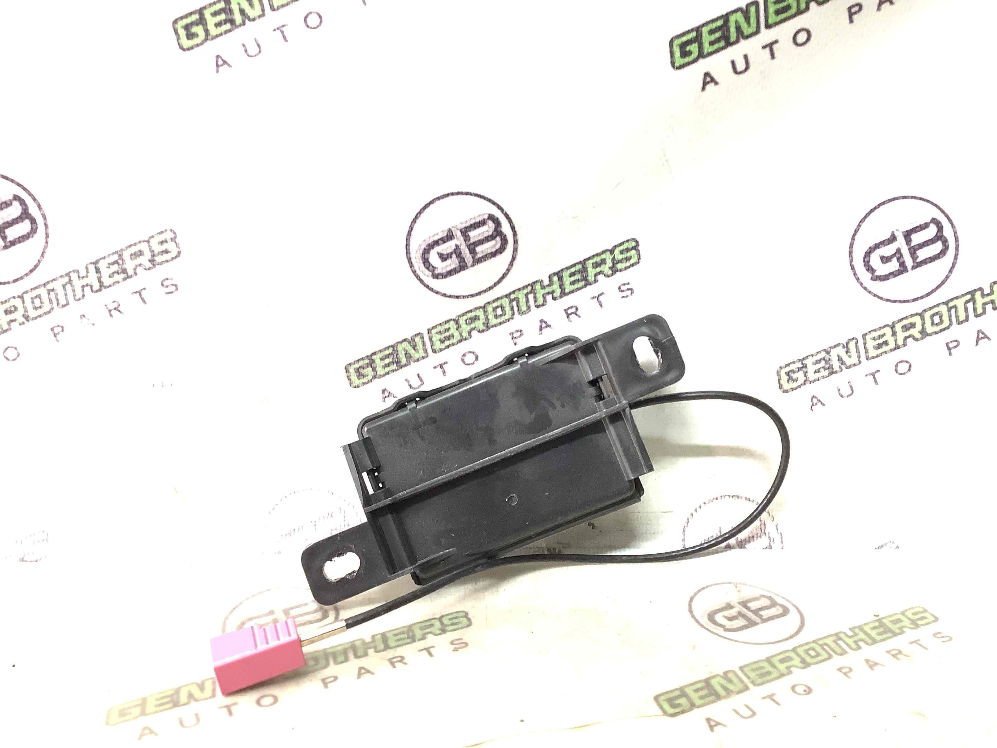 Антена, підсилювач антени