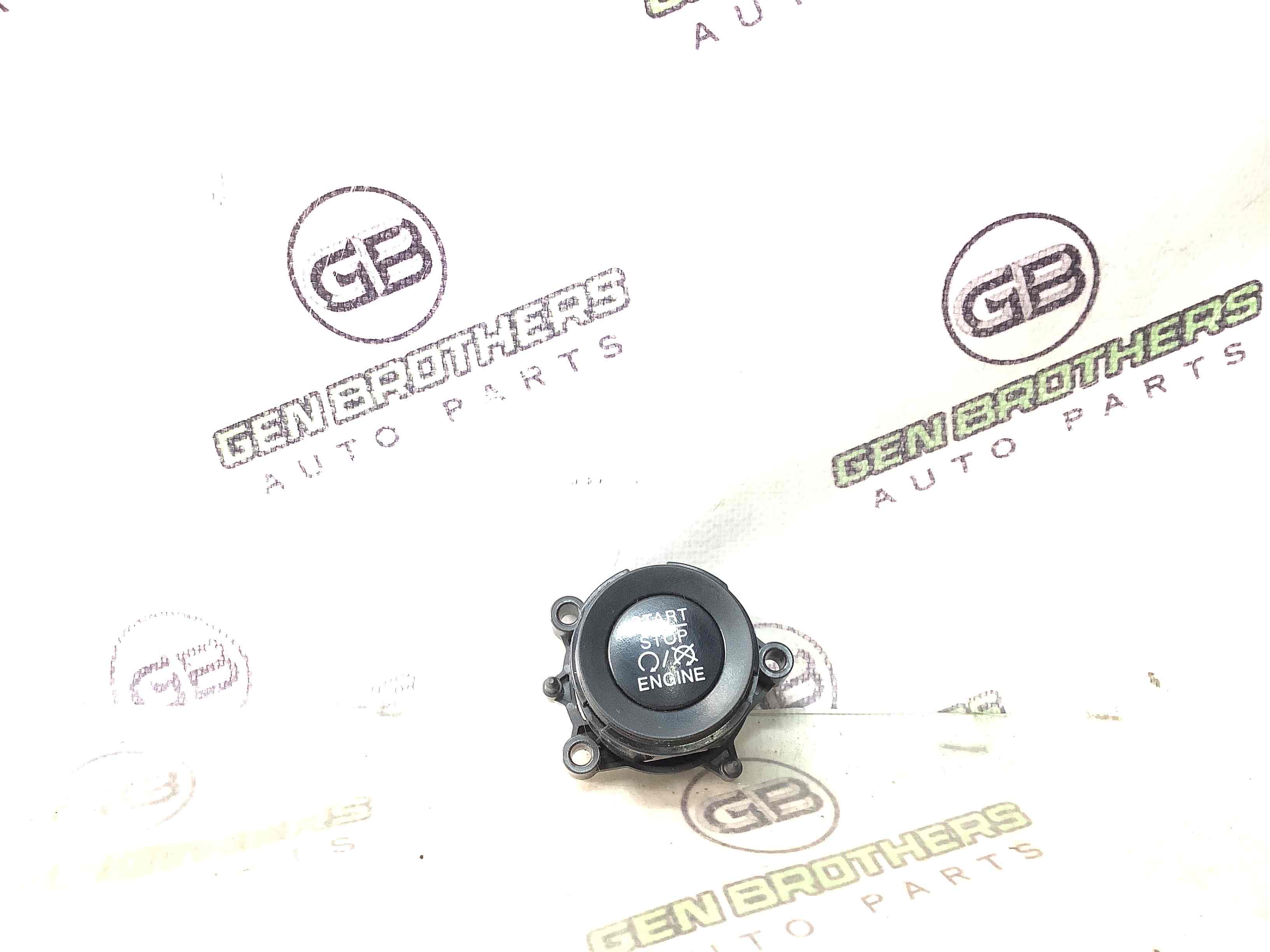 Кнопка запуску двигуна, корпус