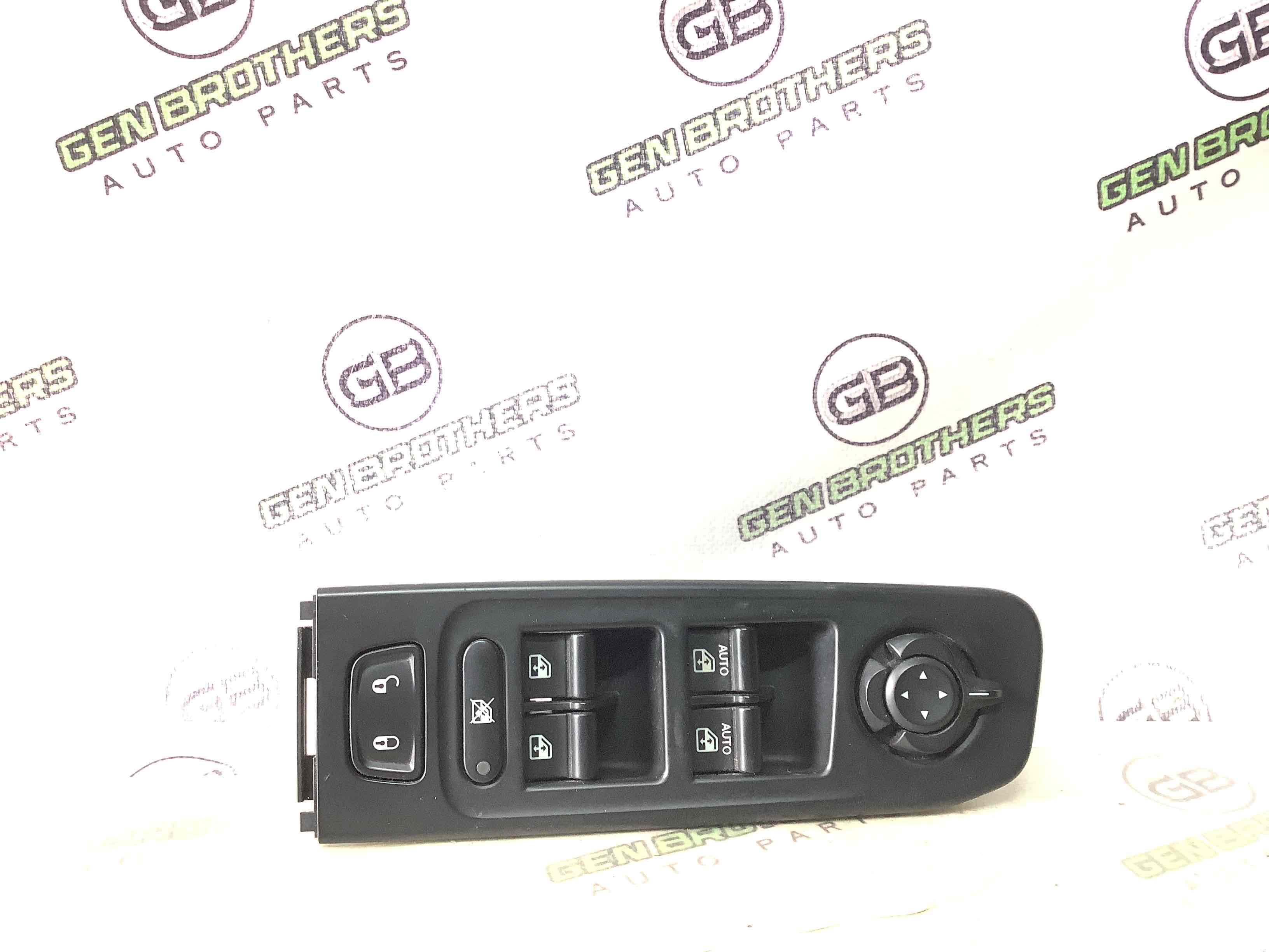 Кнопки керування склопідйомниками