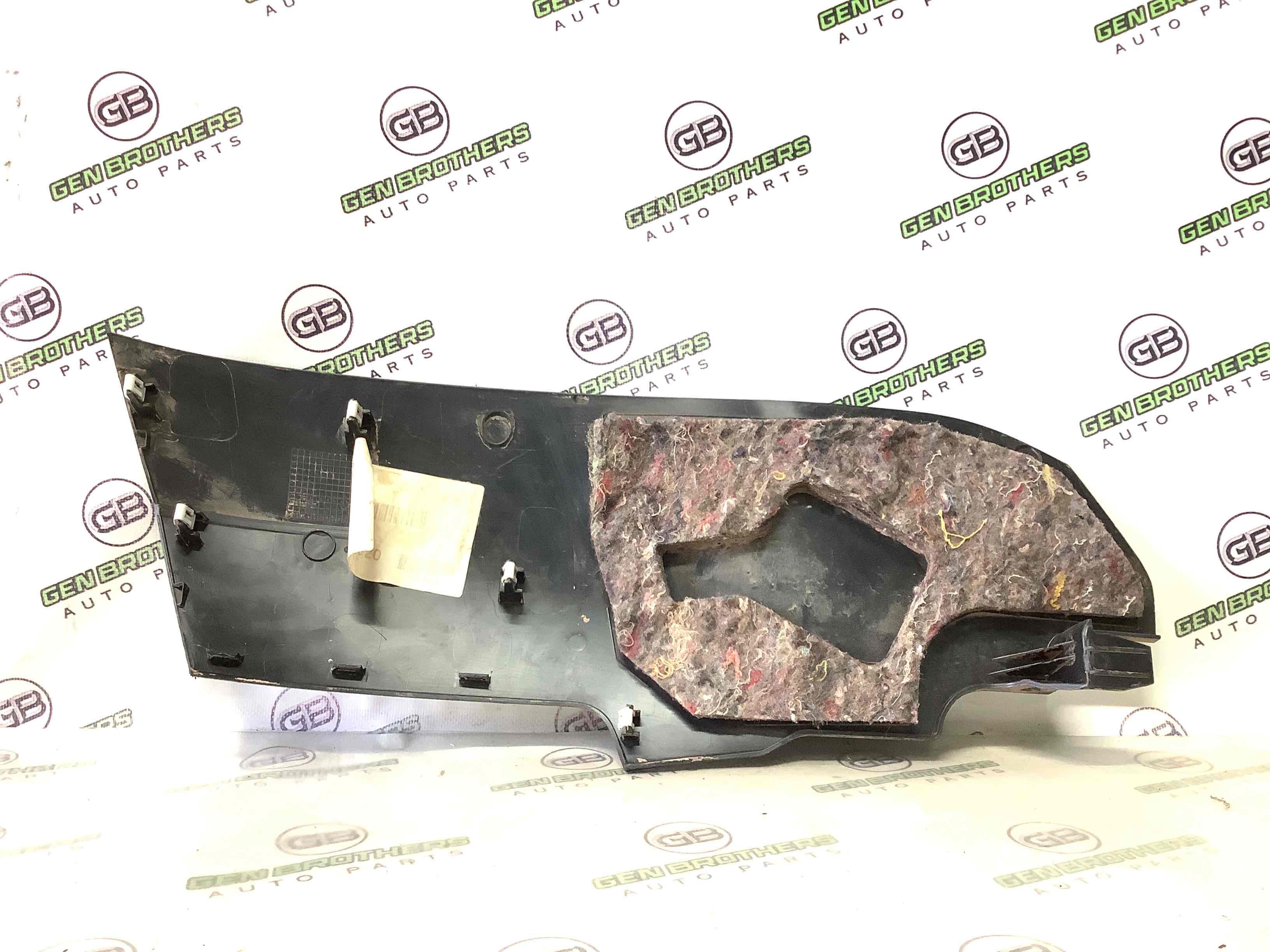 Оздоблення центральної консолі