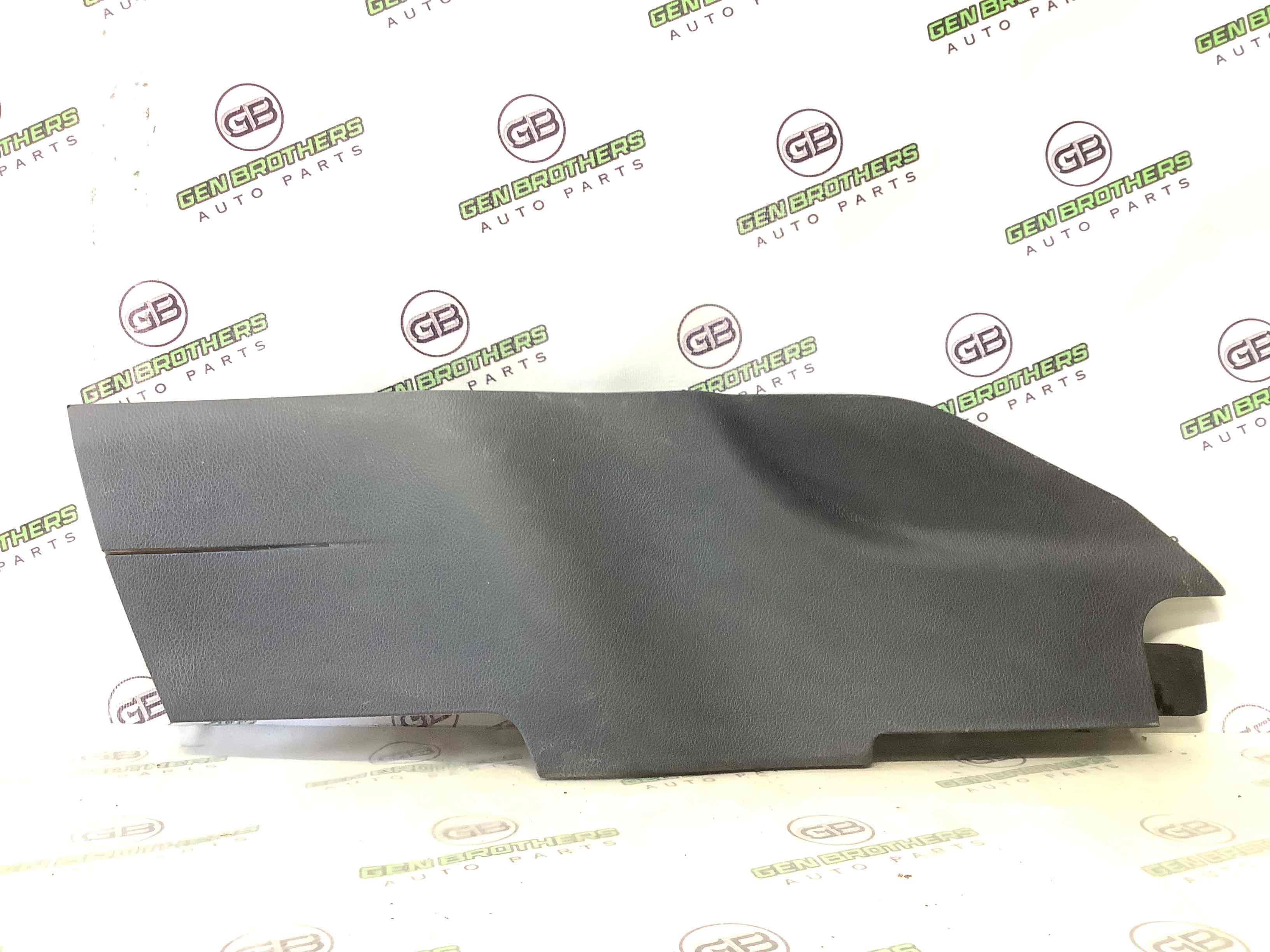 Оздоблення центральної консолі