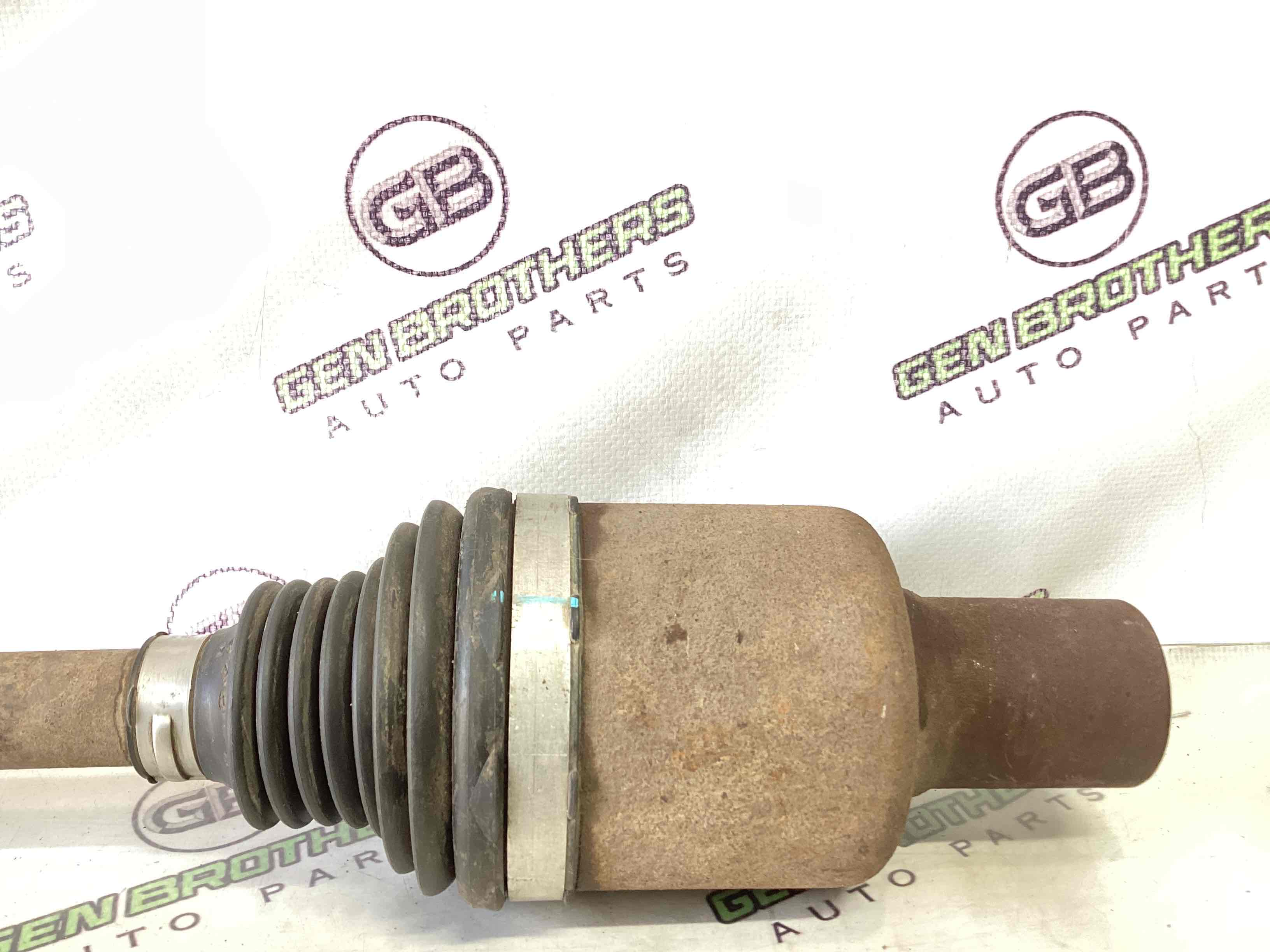 Напіввісь задня привідний вал, ШРУС