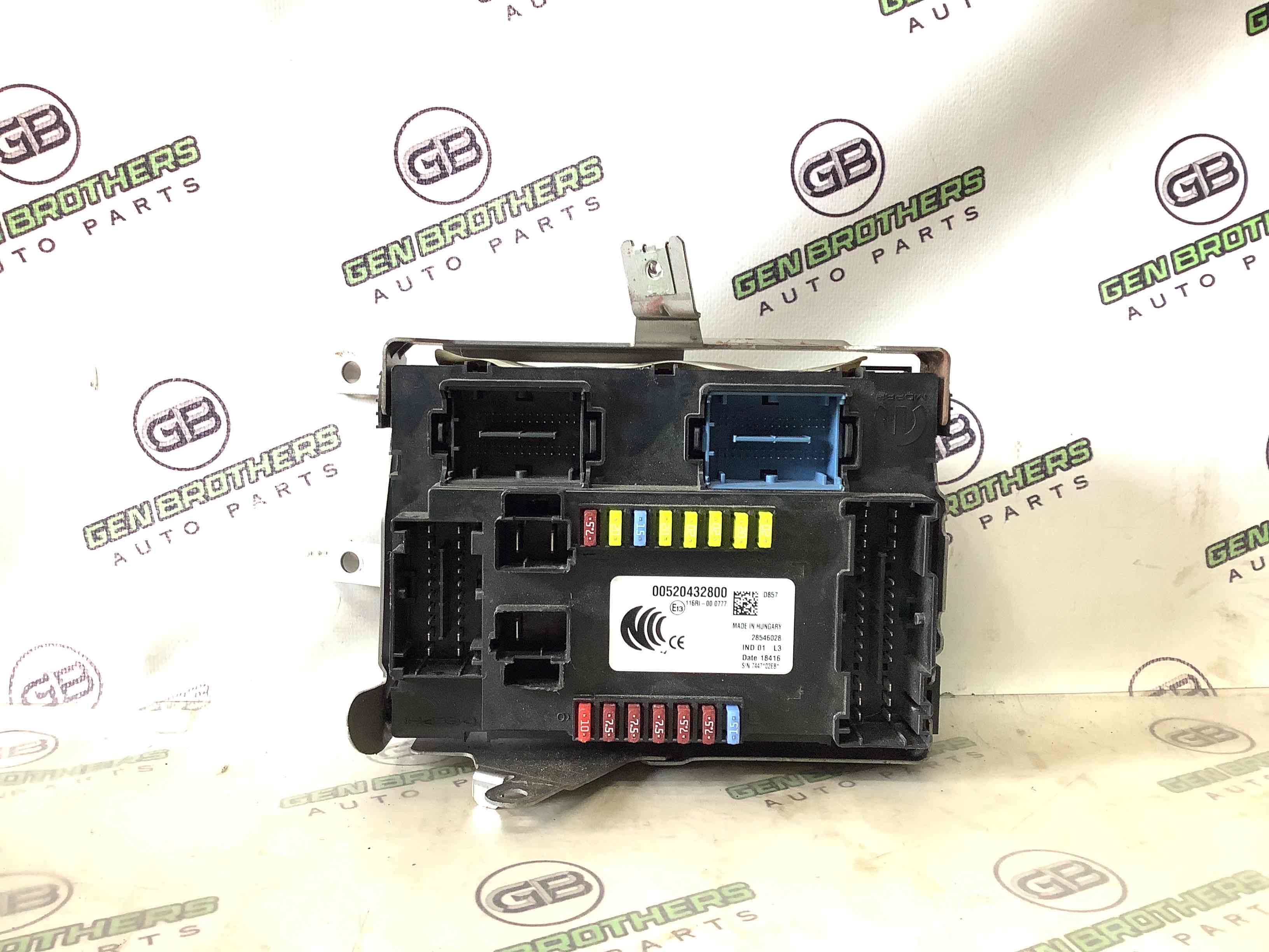 Блок запобіжників (блок реле)