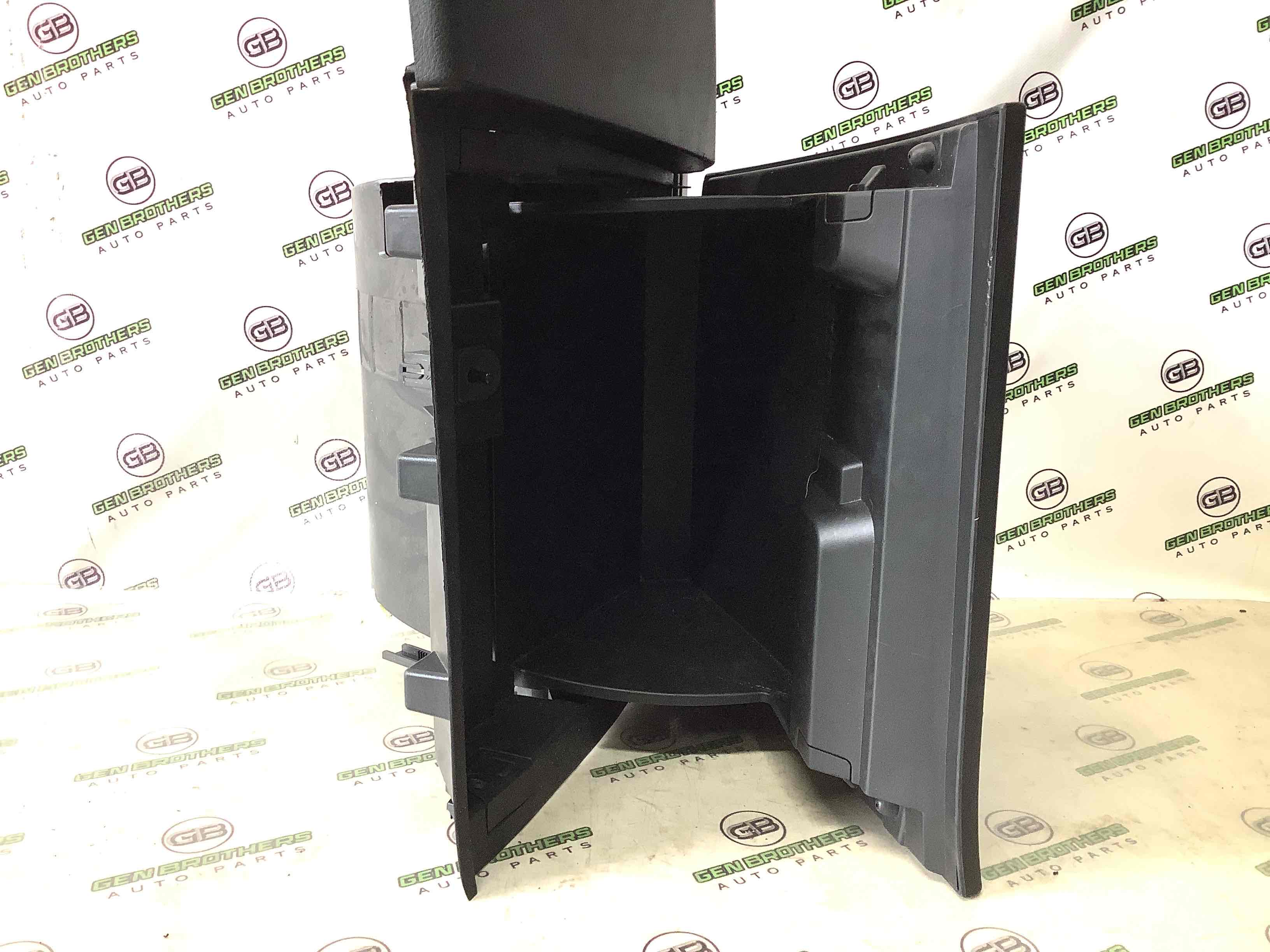 Бардачок замок бардачка, підстаканник, ящик