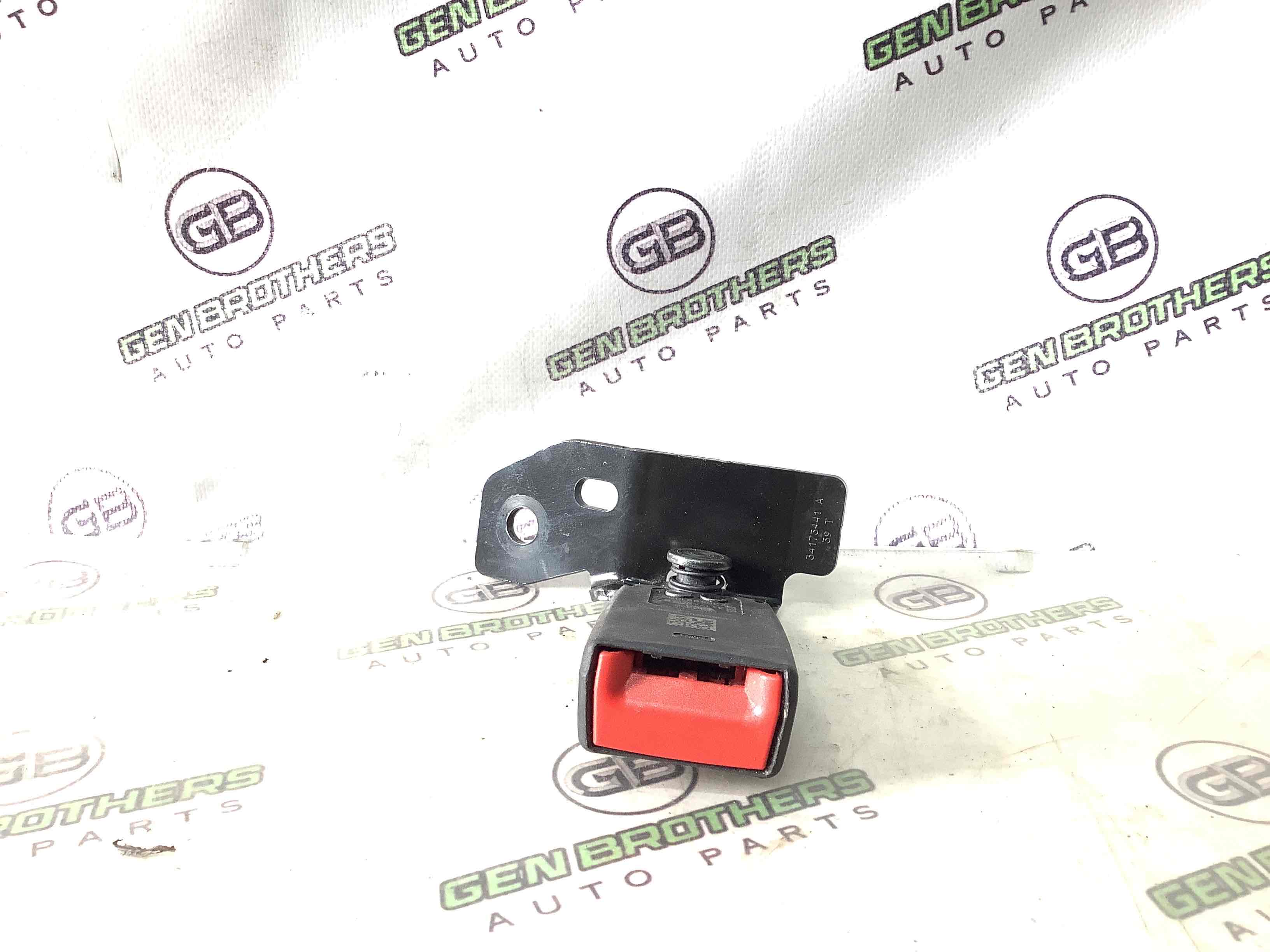 Замок ременя безпеки