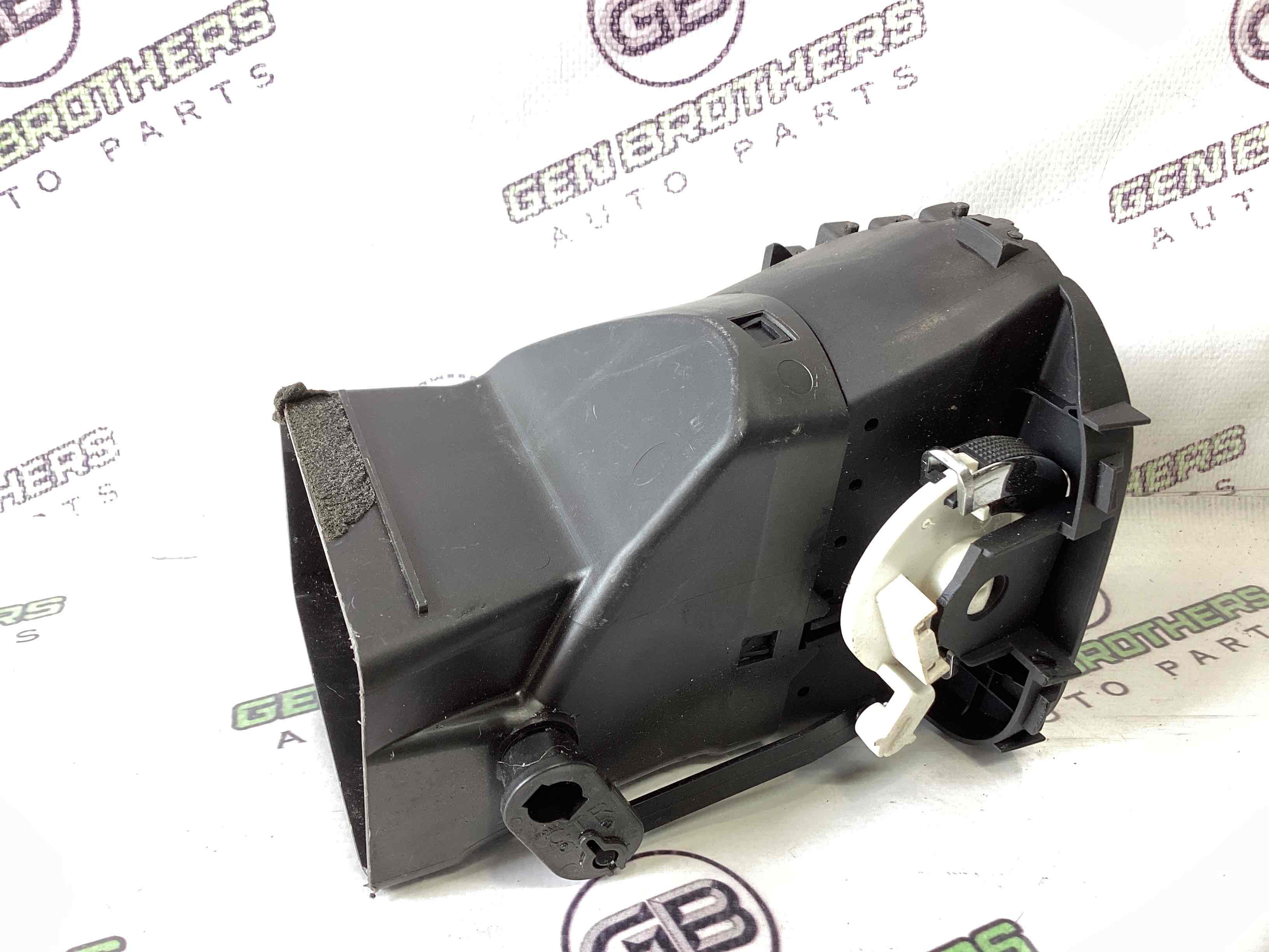 Дефлектор обдування салону