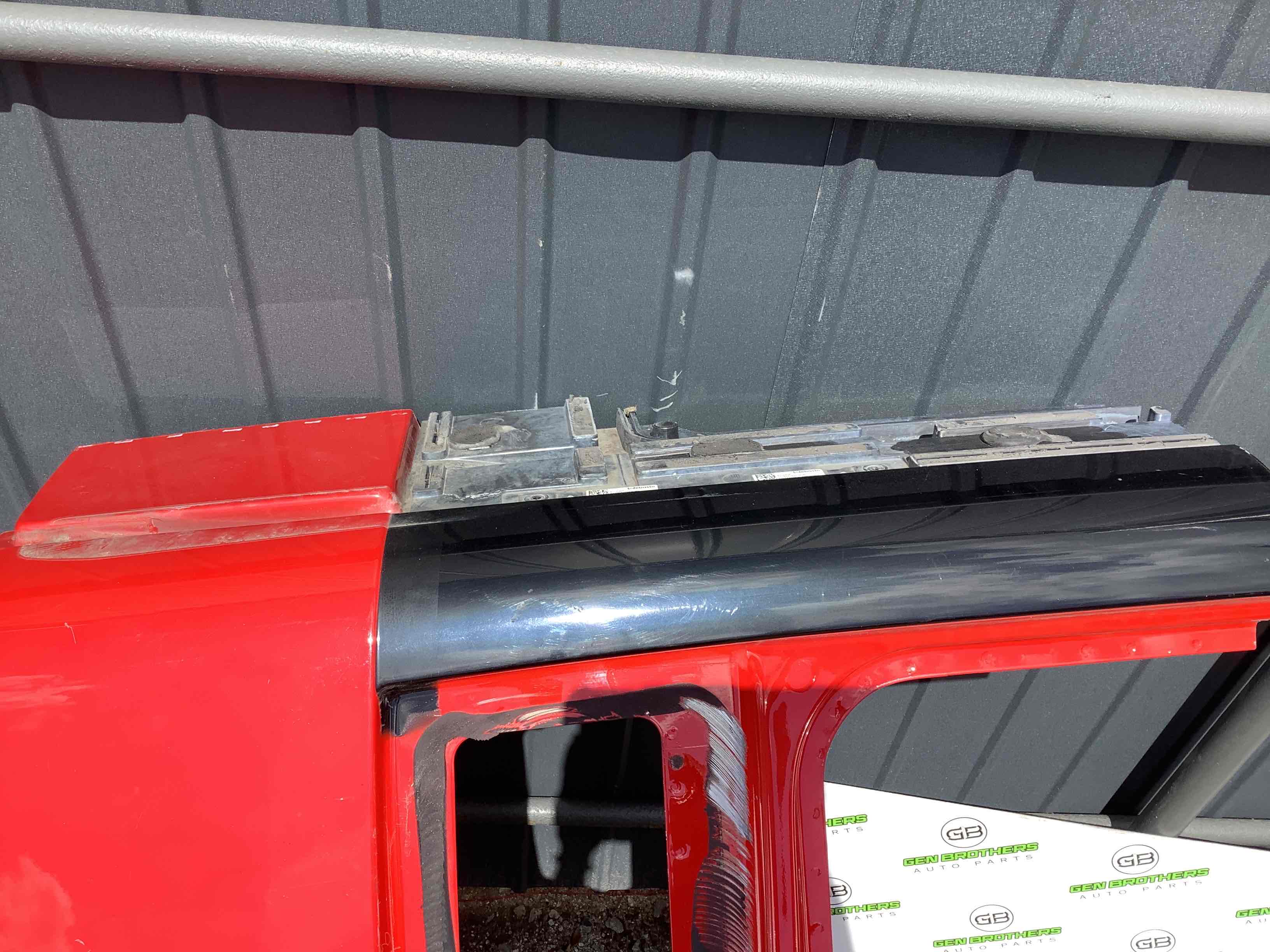 Чверть задня права