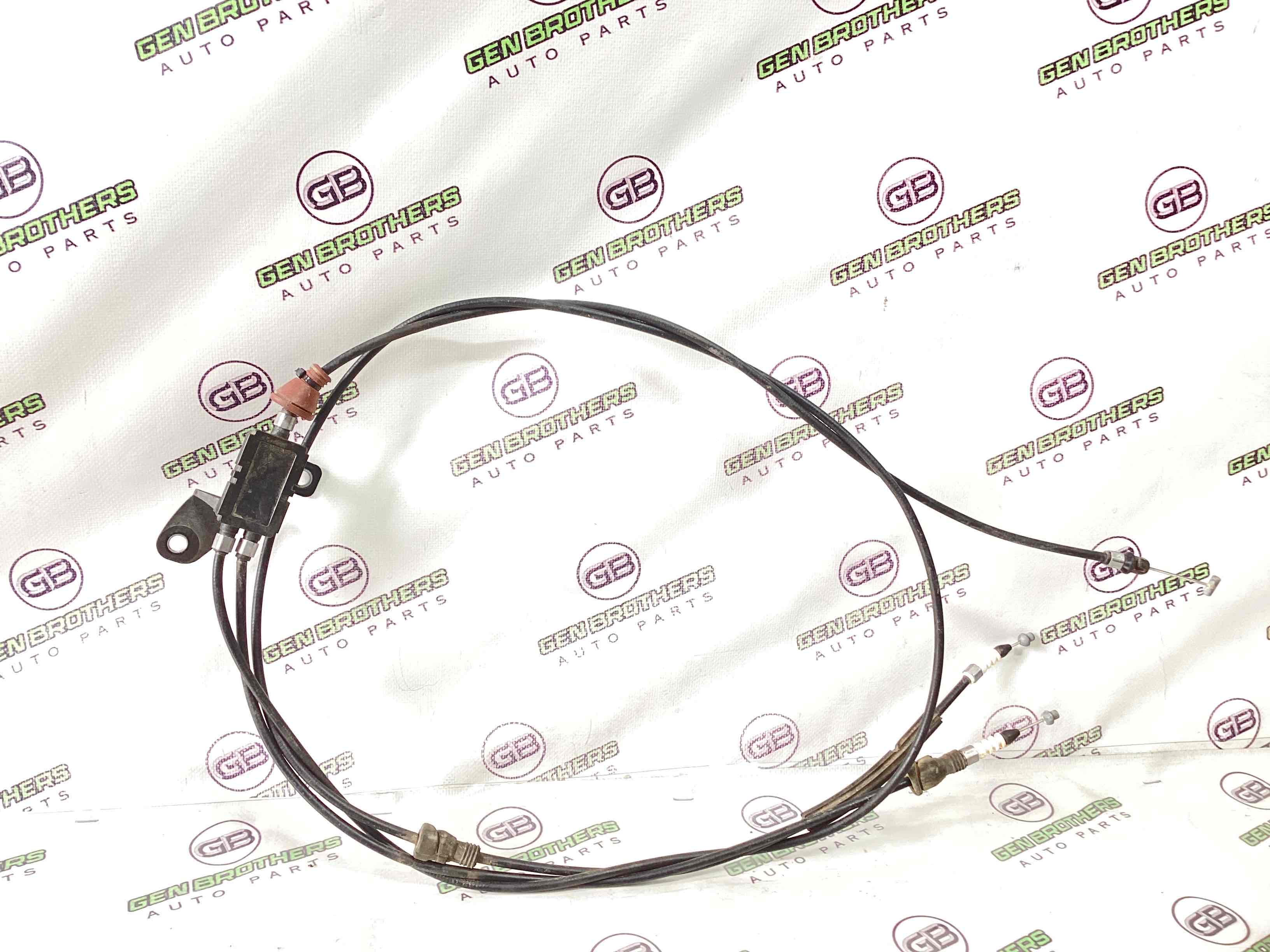 Замок капота, трос капота