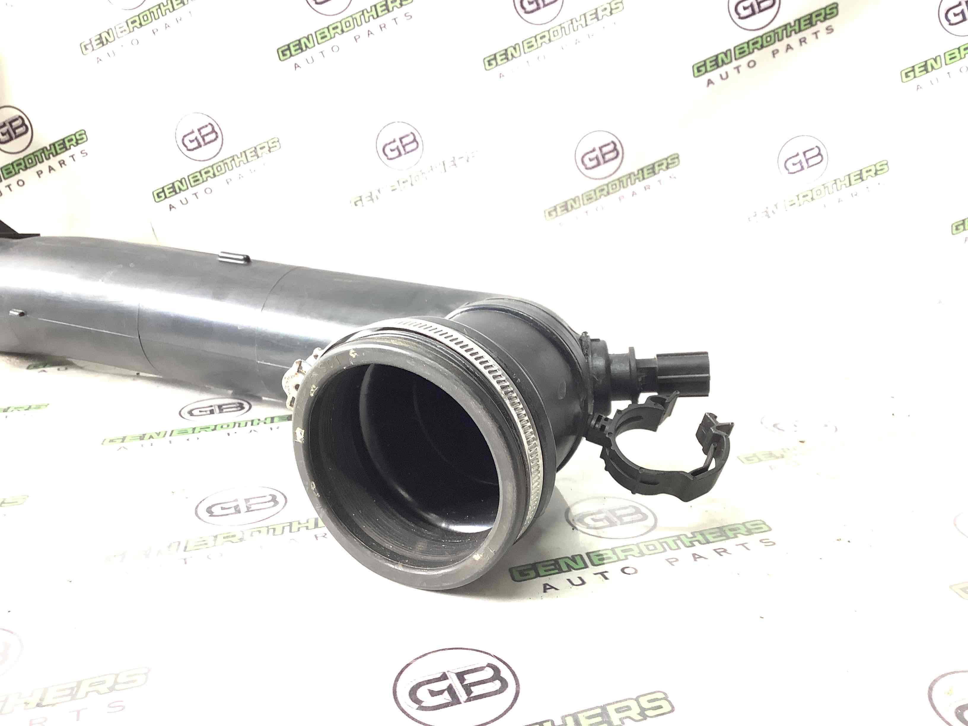 Патрубок повітряного фільтра