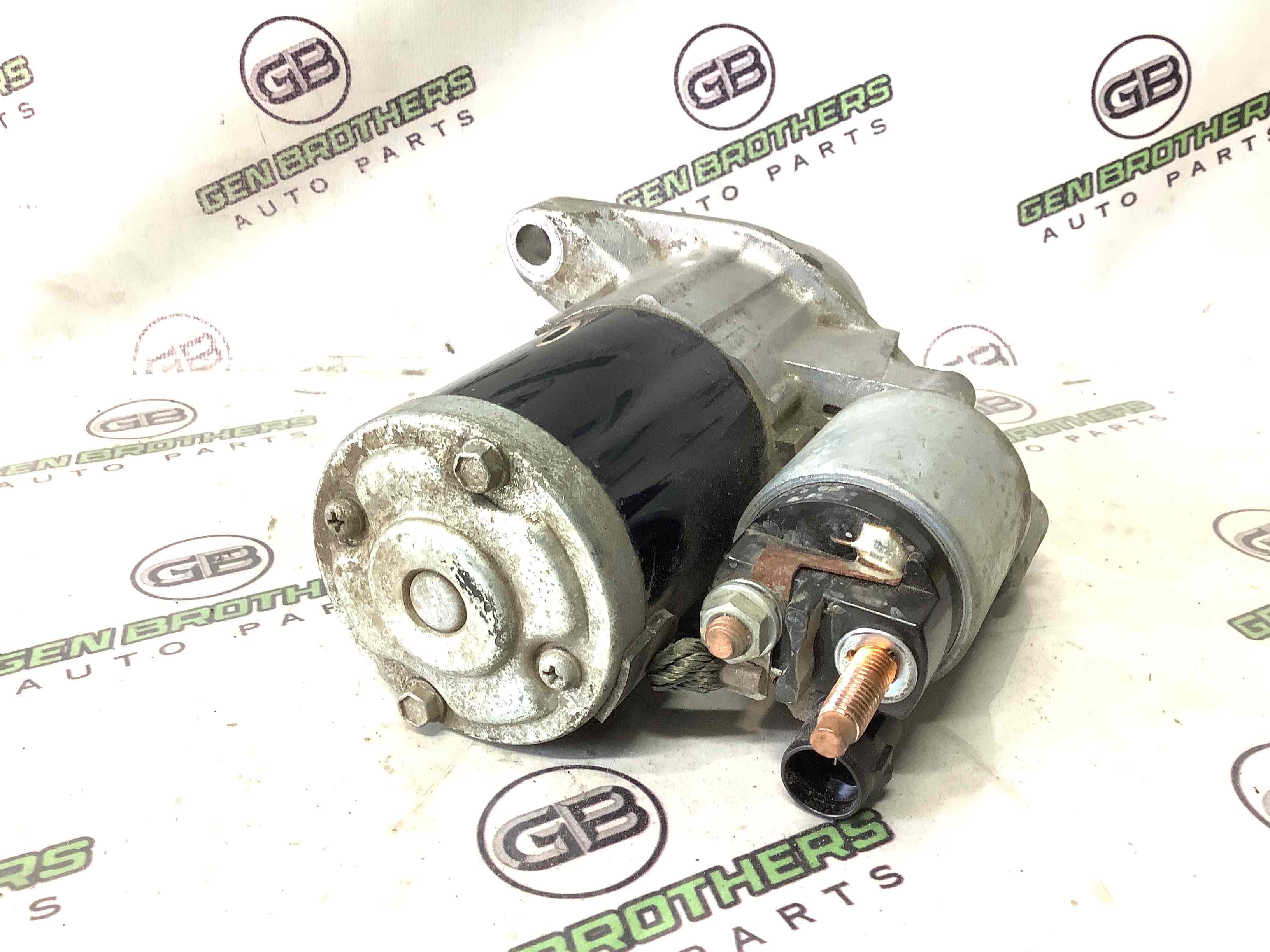 Стартер, кронштейн стартера