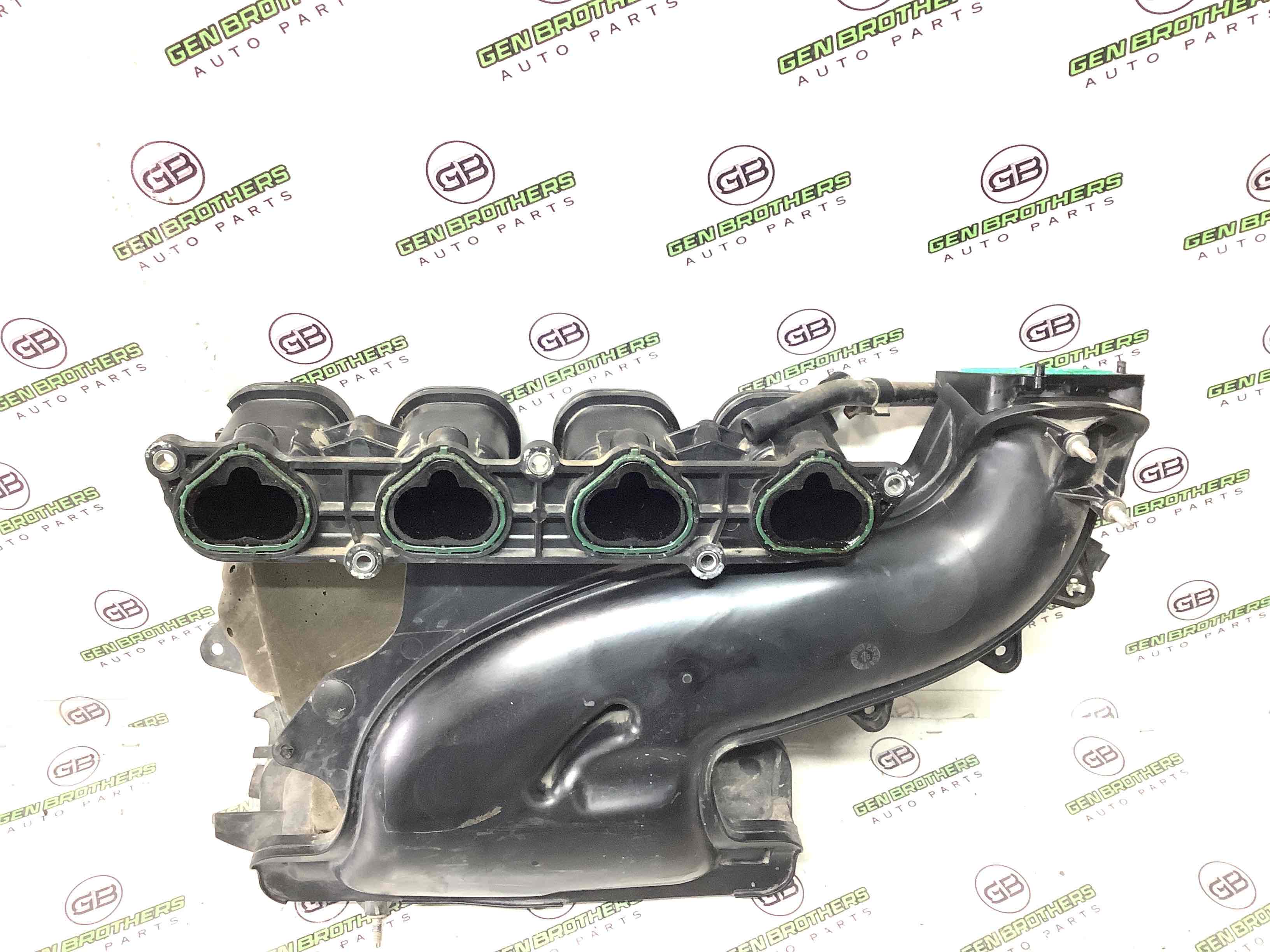 Колектор впускний