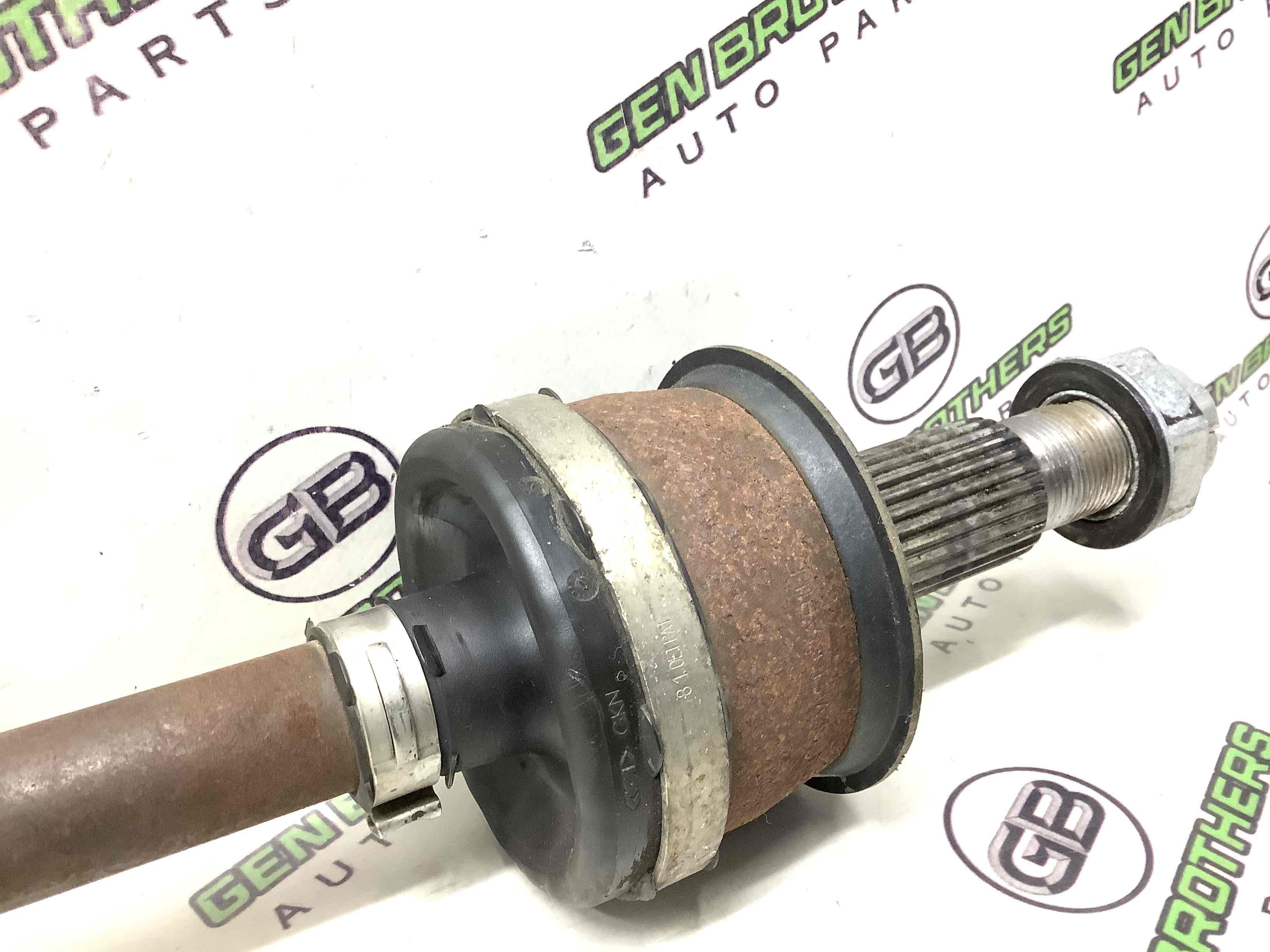 Напіввісь задня привідний вал, ШРУС