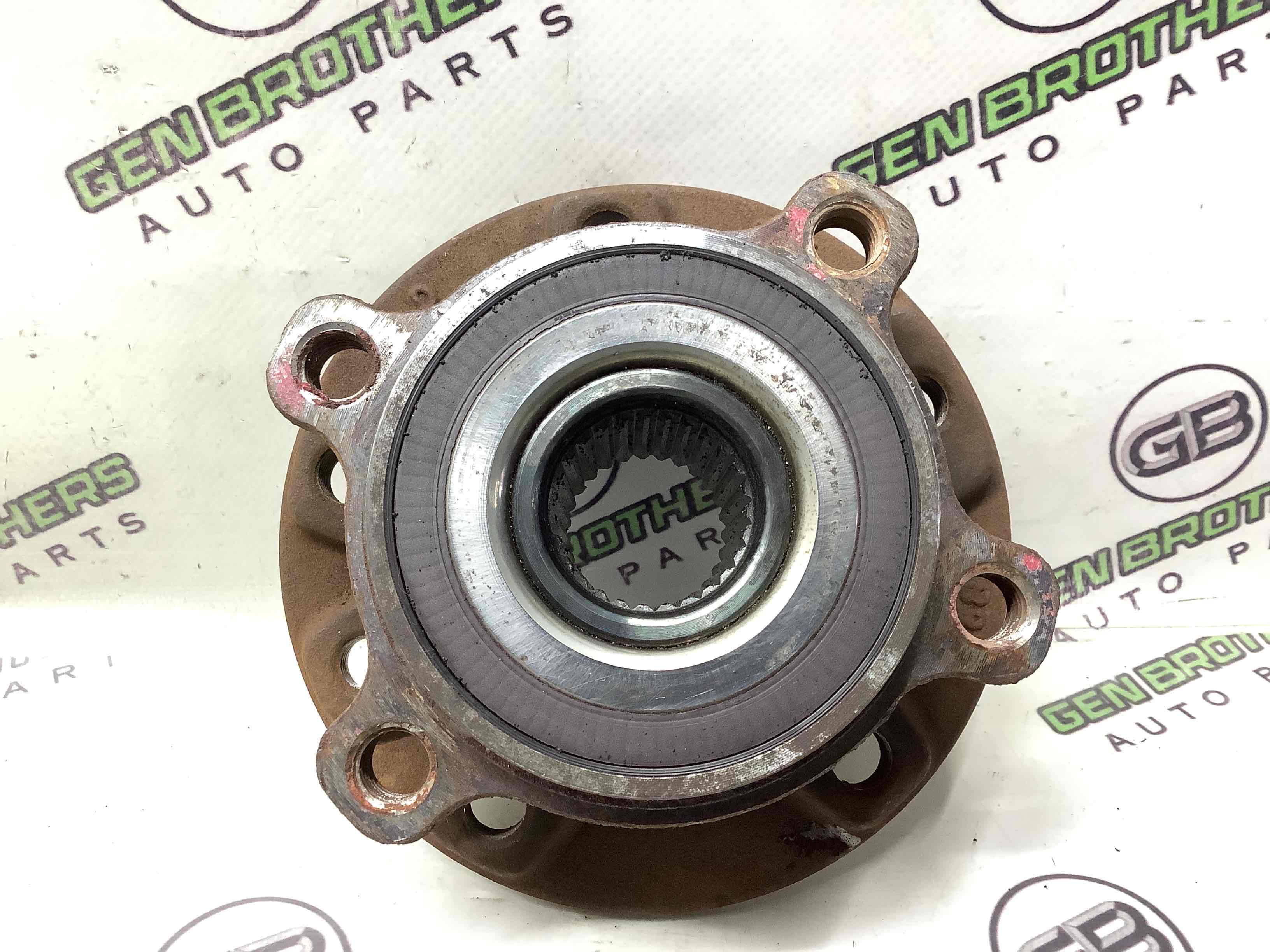 Ступиця передня