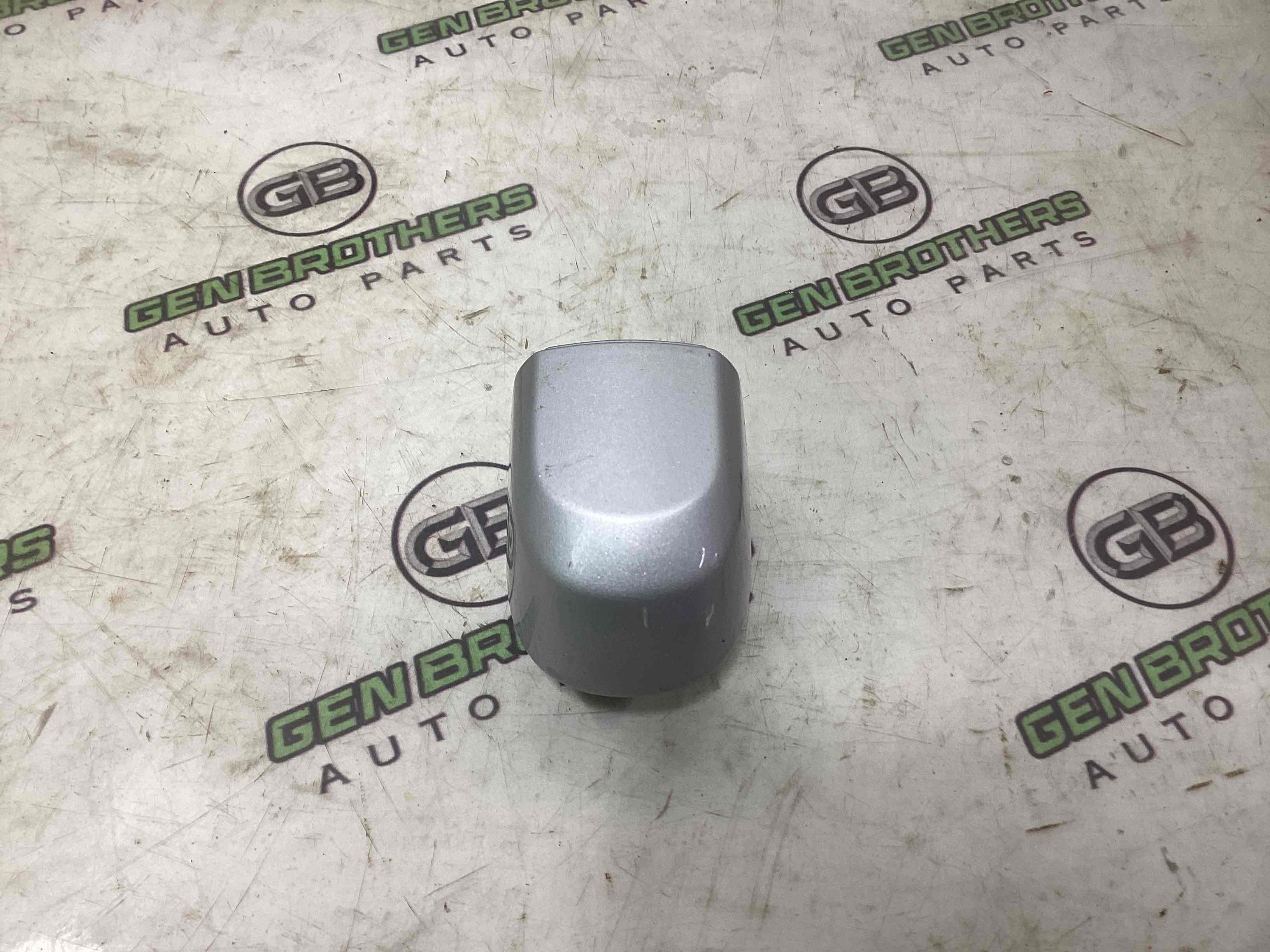 Заглушка ручки дверей