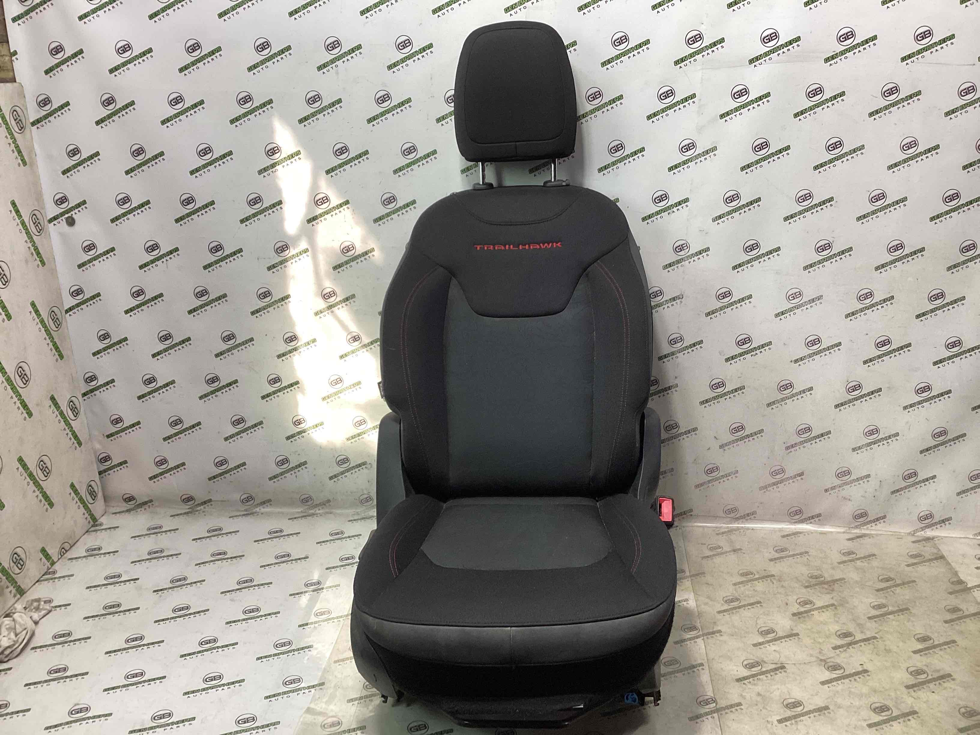 Сидіння пасажирське