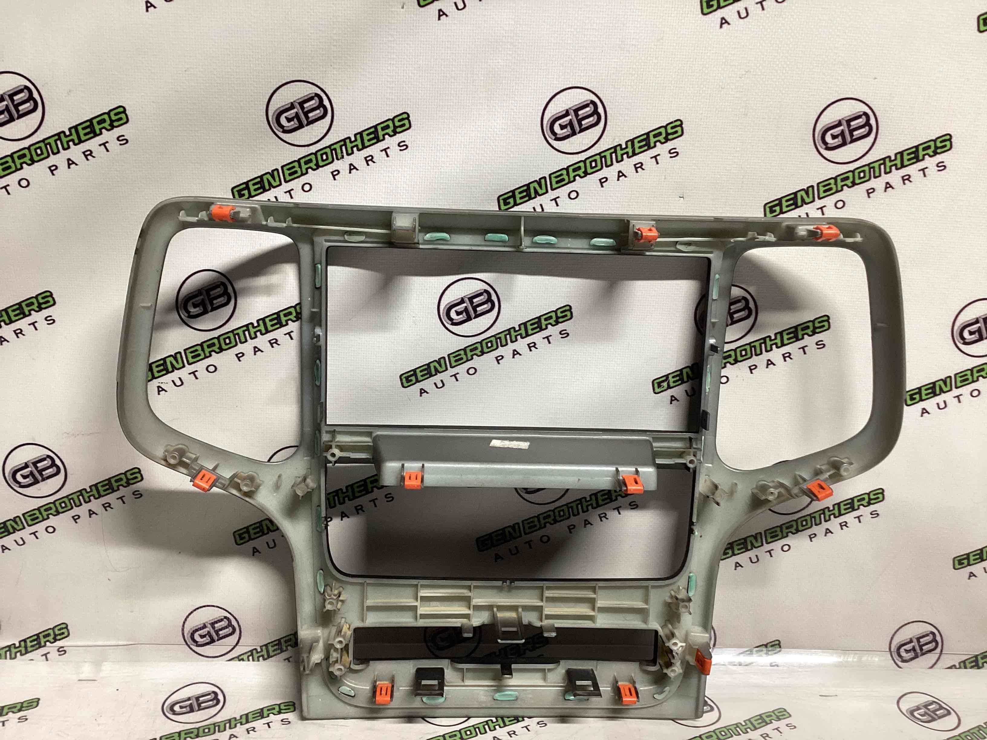 Рамка магнітоли