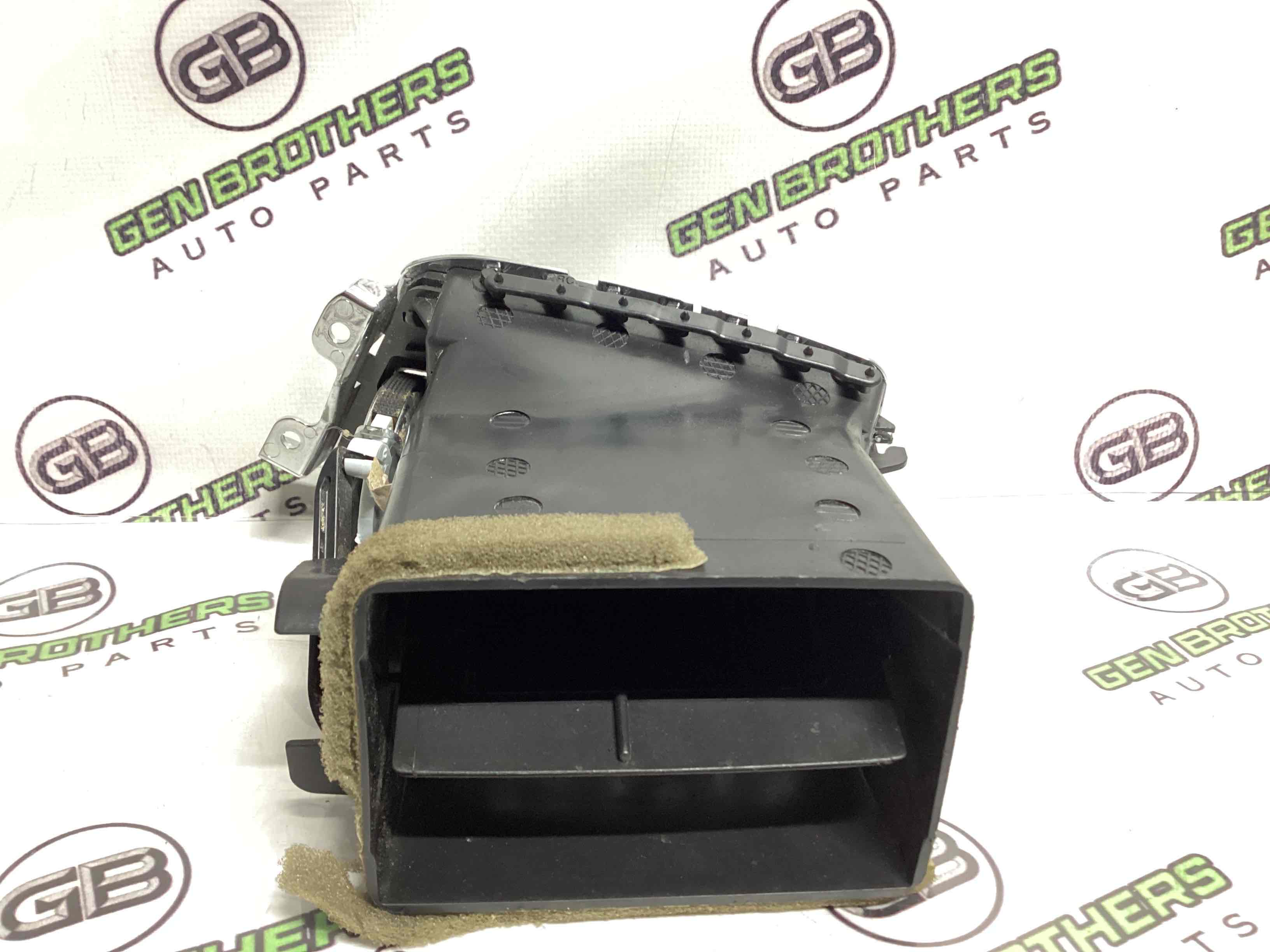 Дефлектор обдування салону