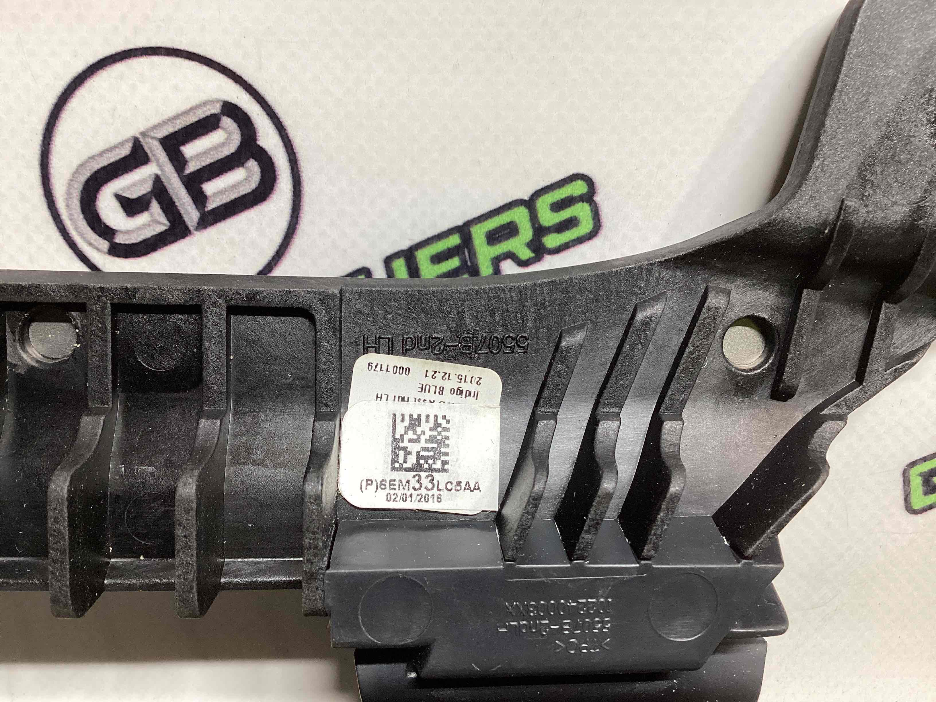 Ручка внутрішня стельова