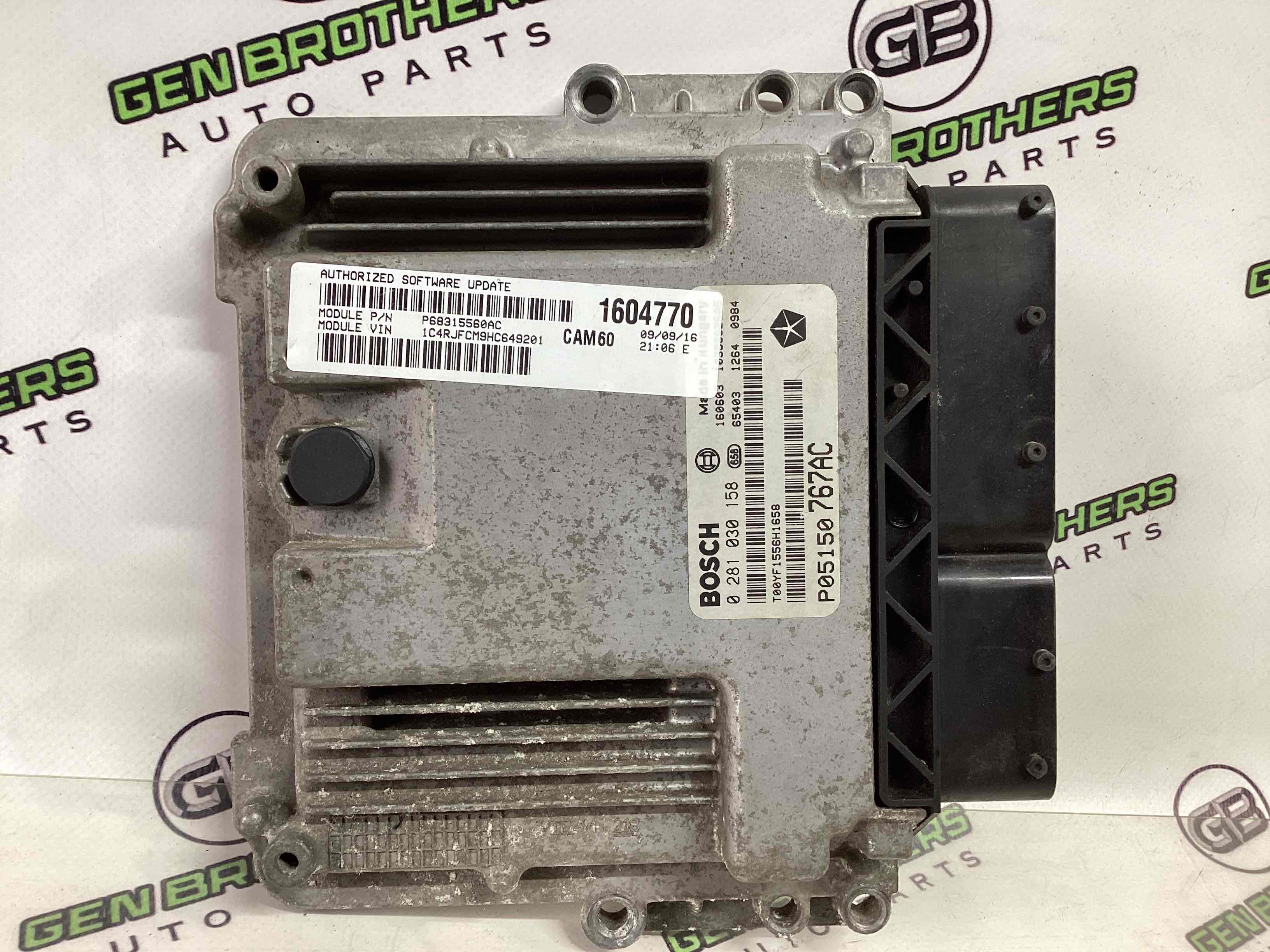 Блок ECU комп'ютер двигуна