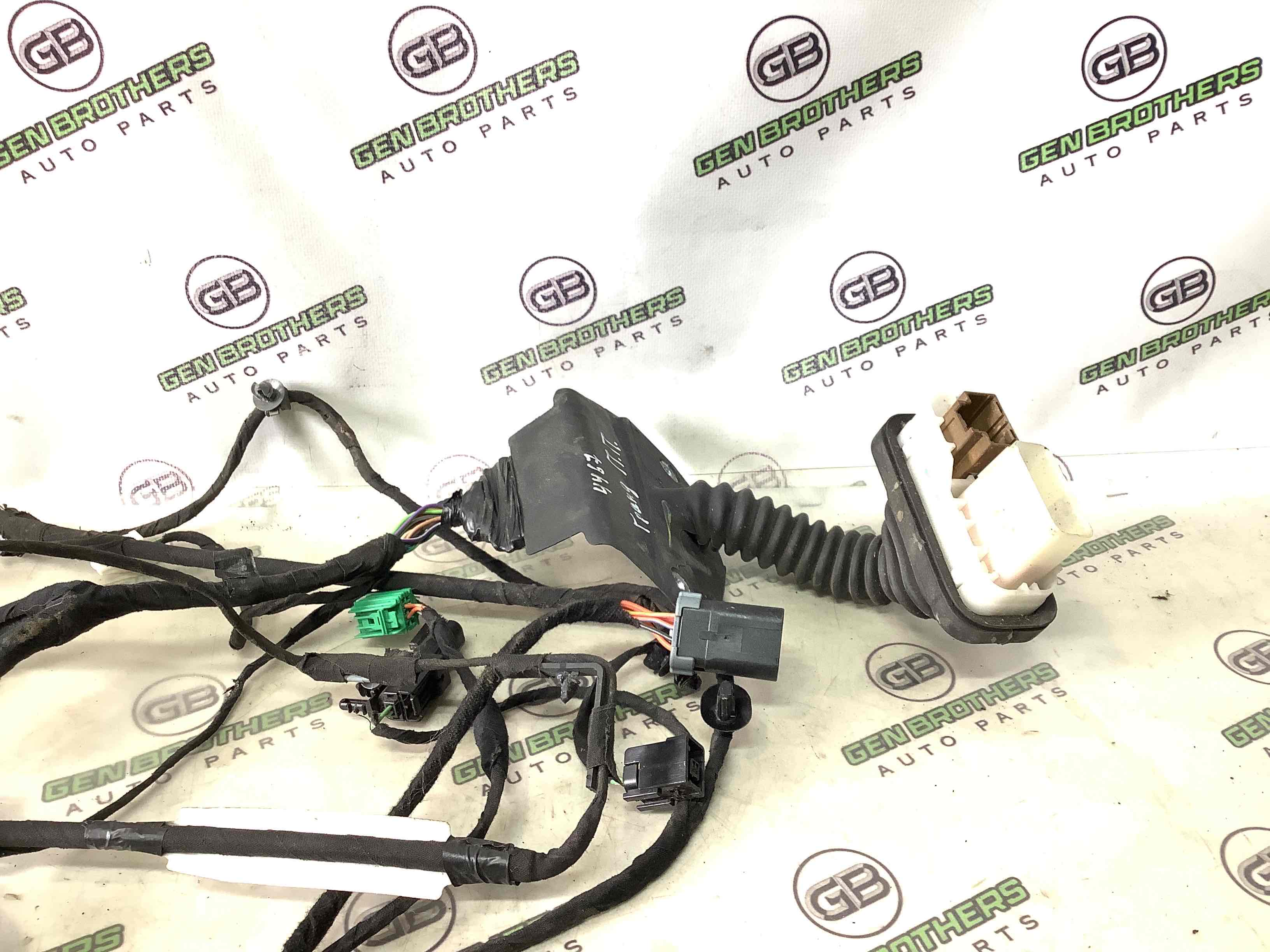 Електропроводка дверей, кришки багажника коса