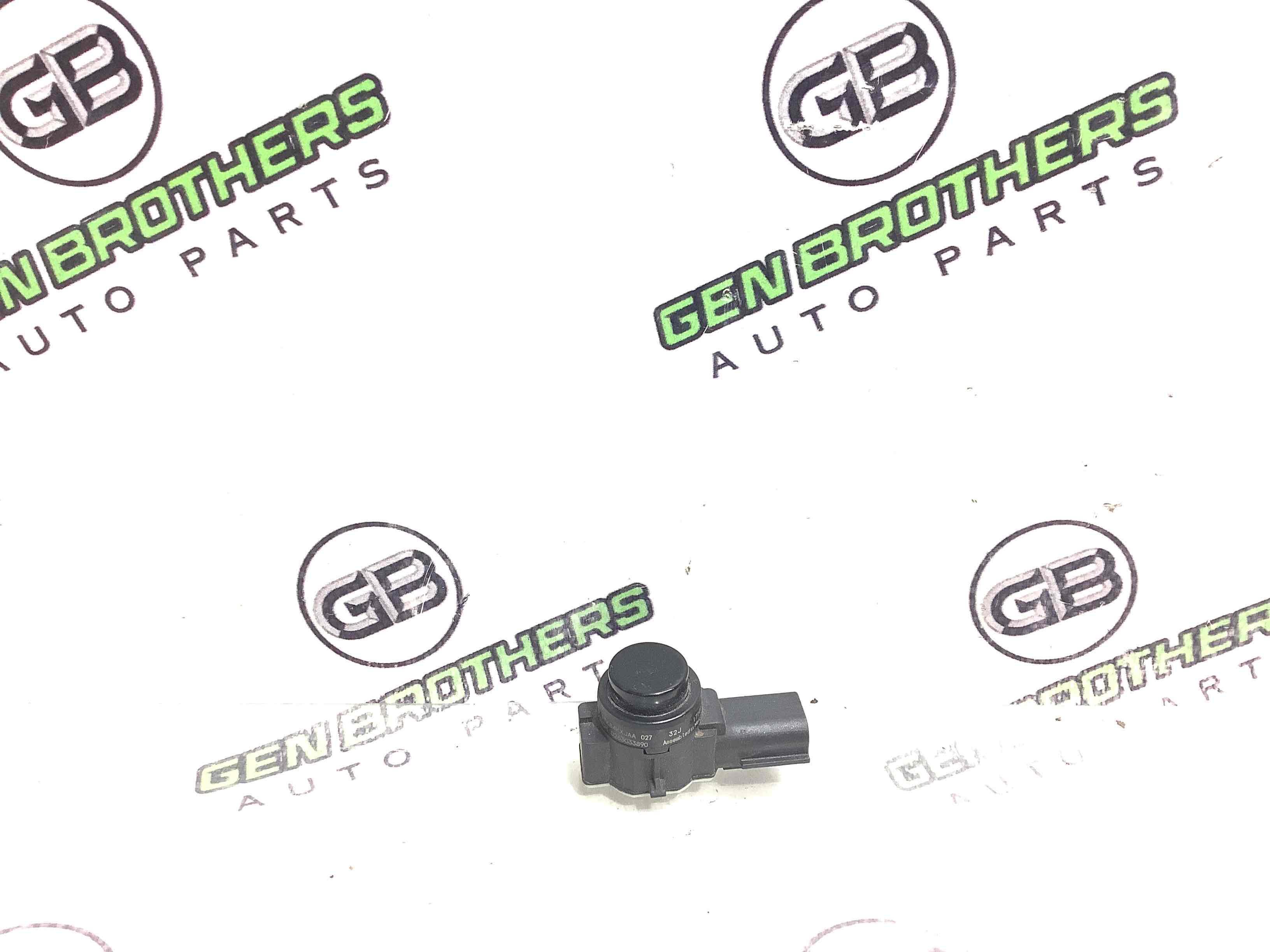 Парктронік, кріплення, корпус