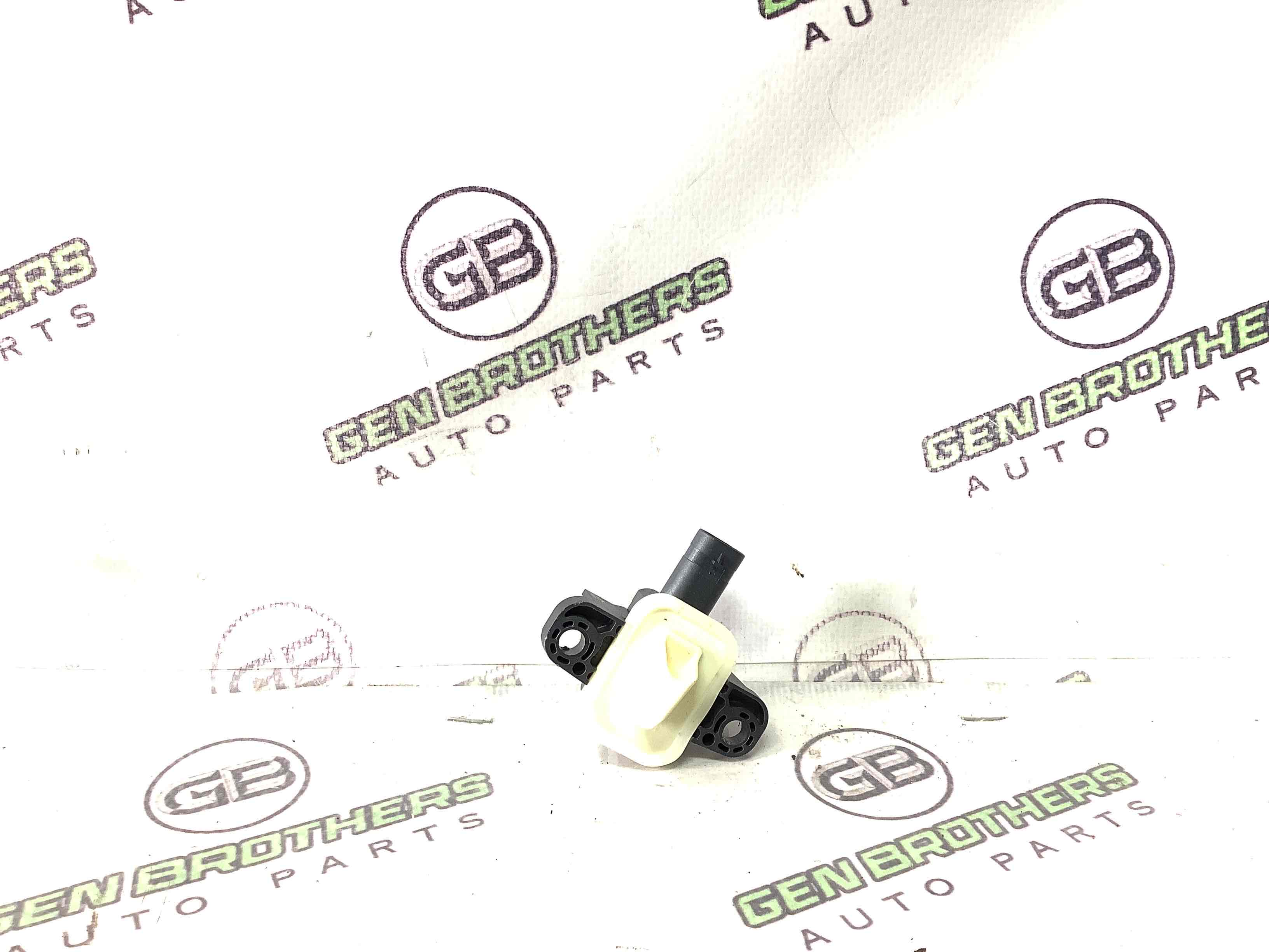 Датчик удару Airbag бічний