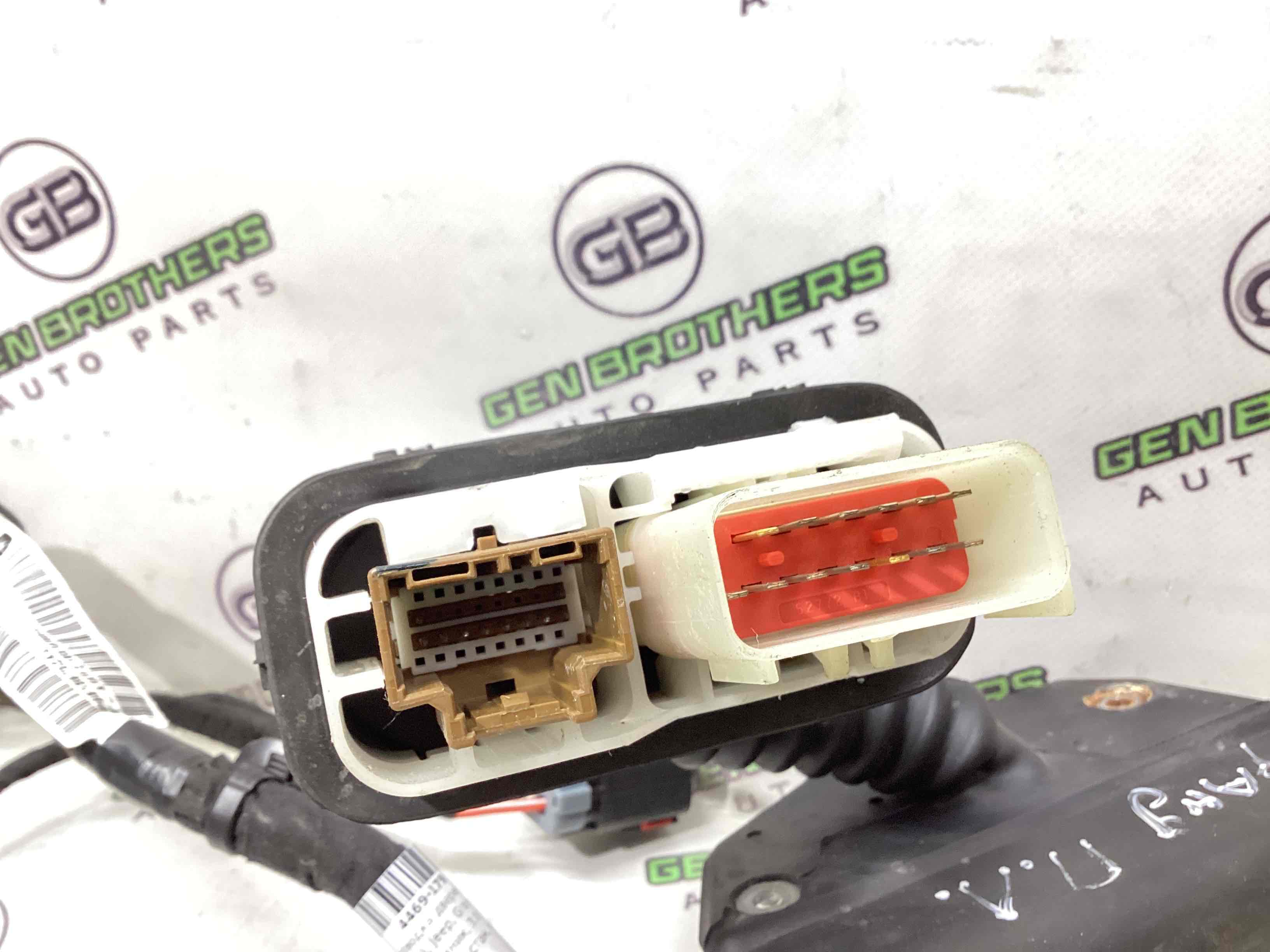 Електропроводка дверей, кришки багажника коса