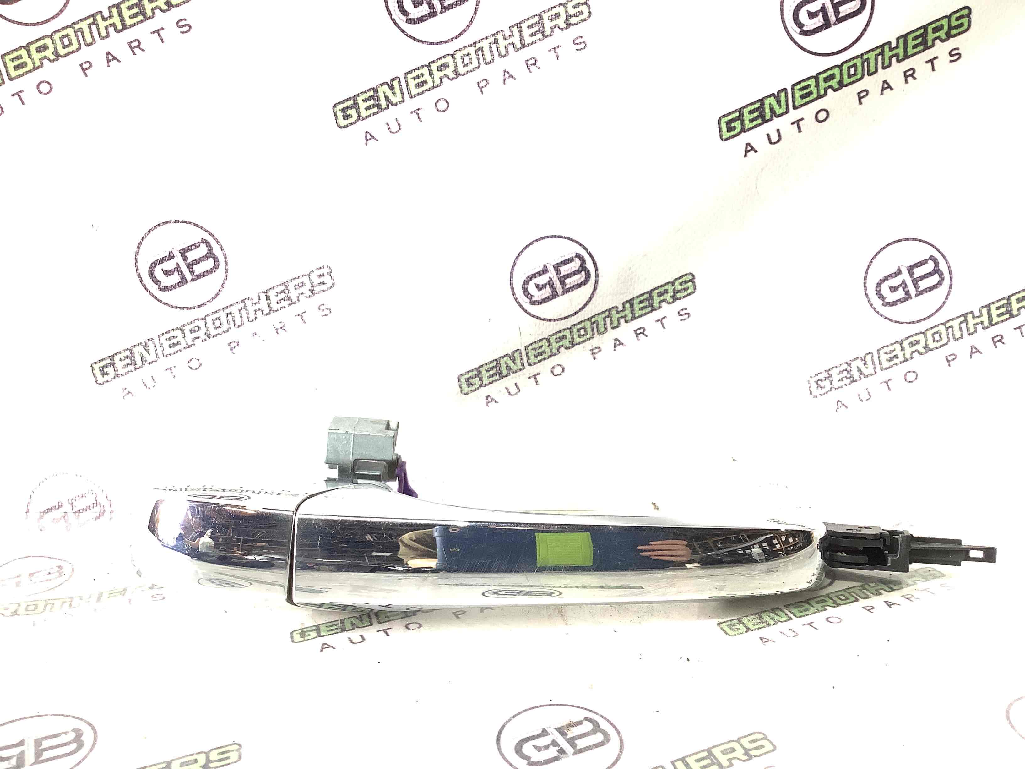 Ручка двері зовнішня