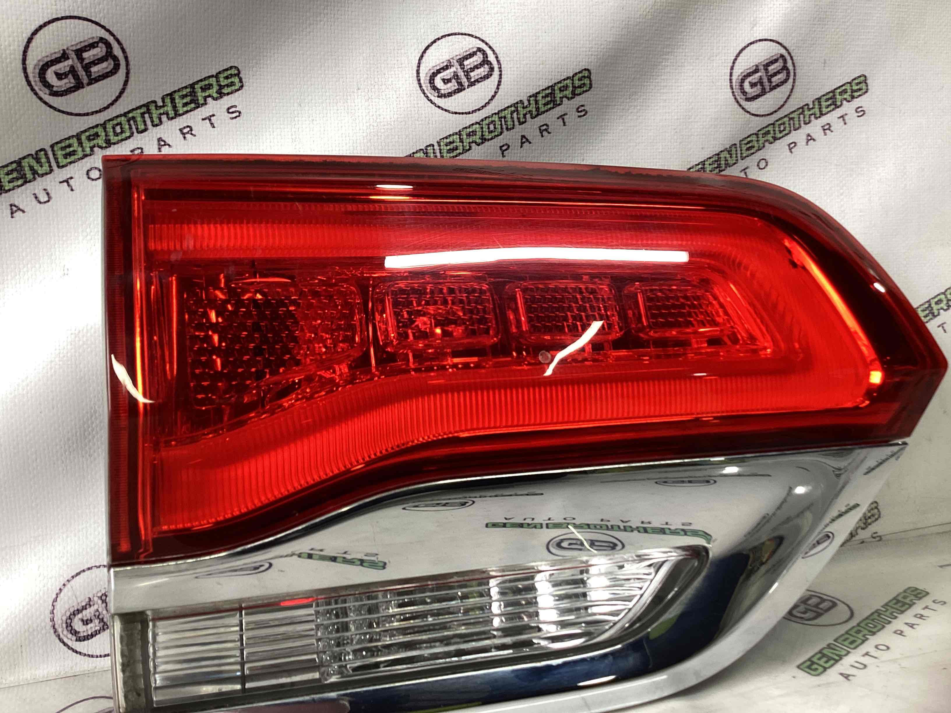 Ліхтар задній лівий