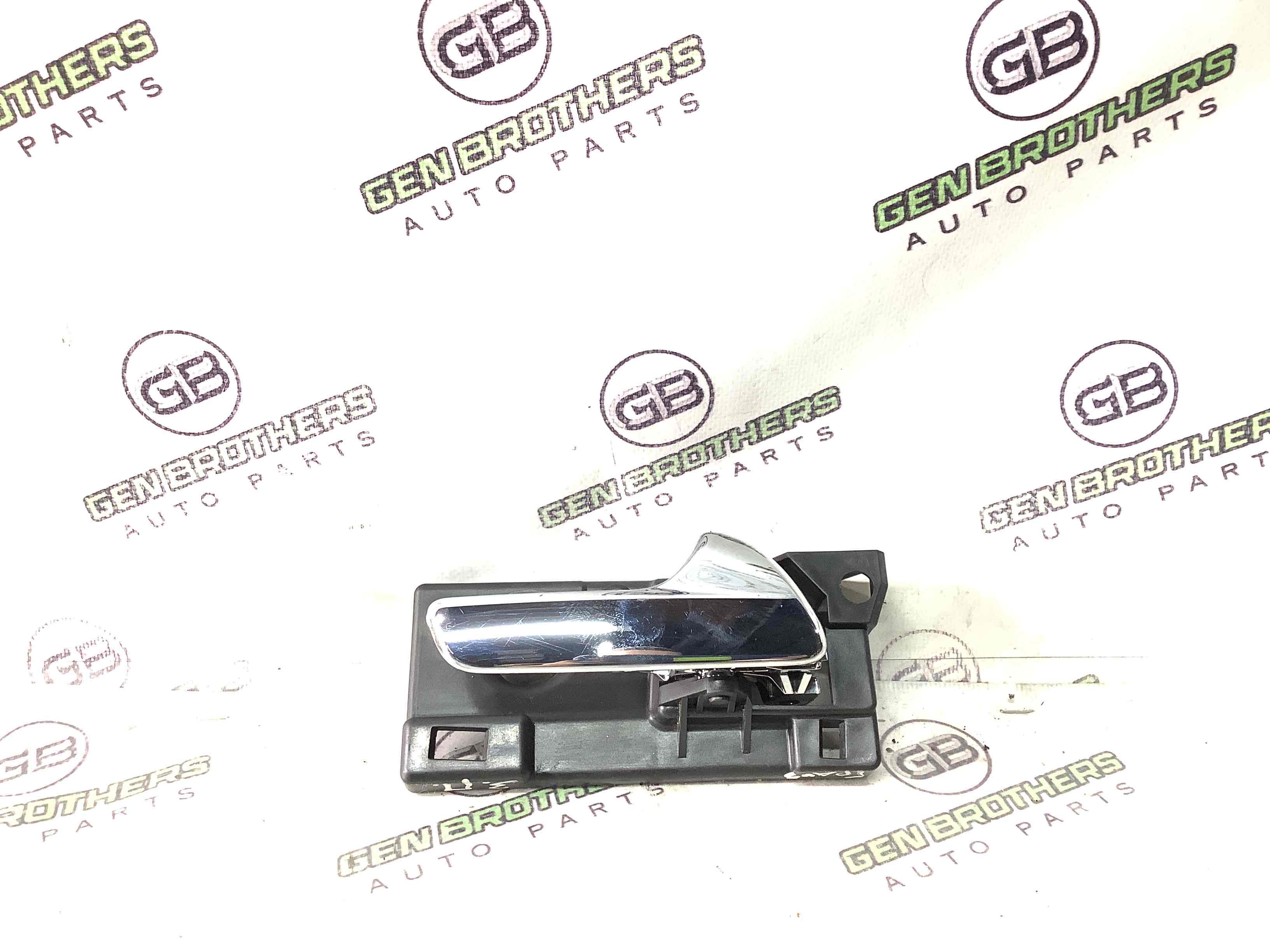 Ручка дверей салону внутрішня, поручень