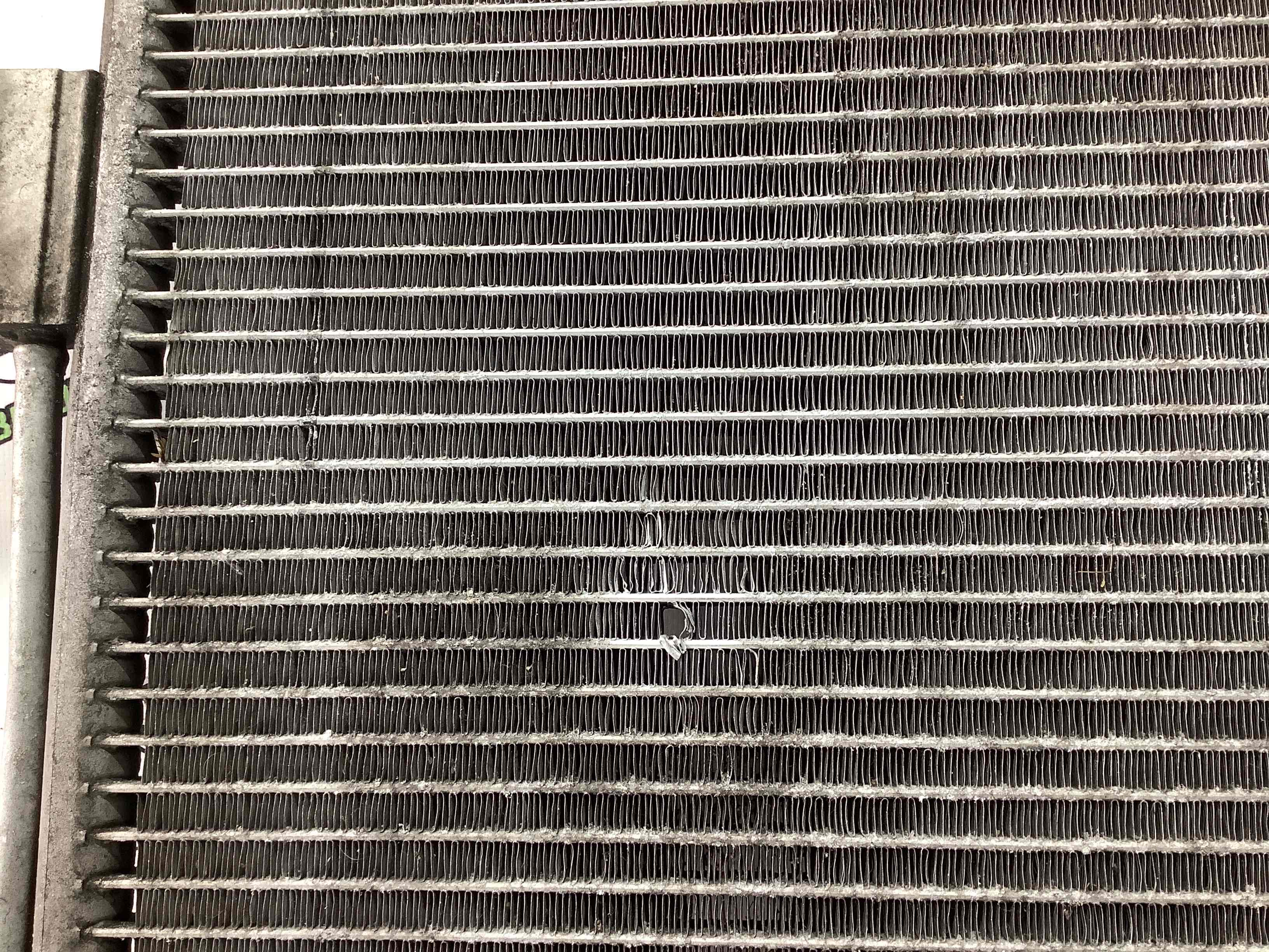 Радіатор кондиціонера