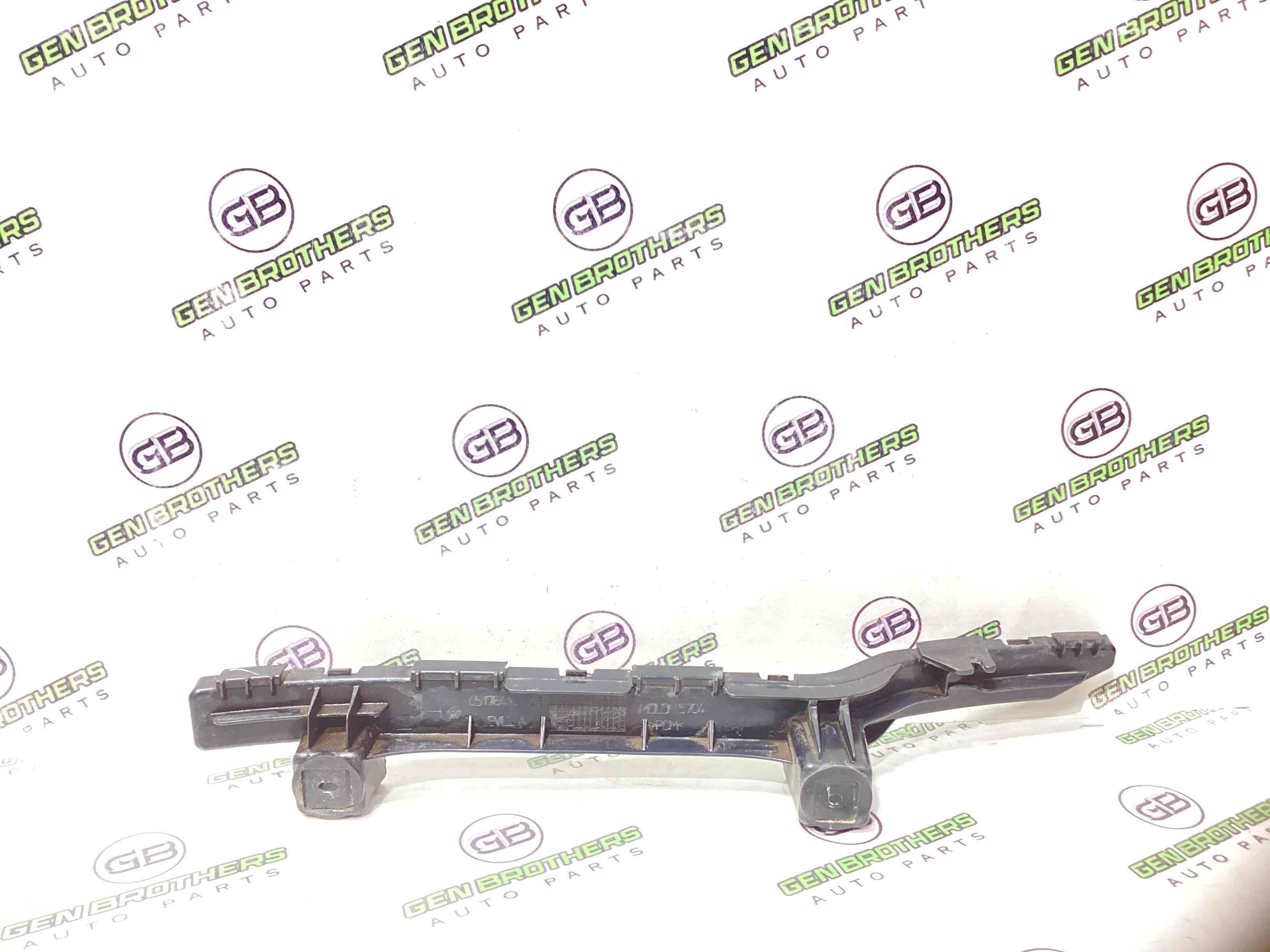 Кріплення заднього бампера ліве