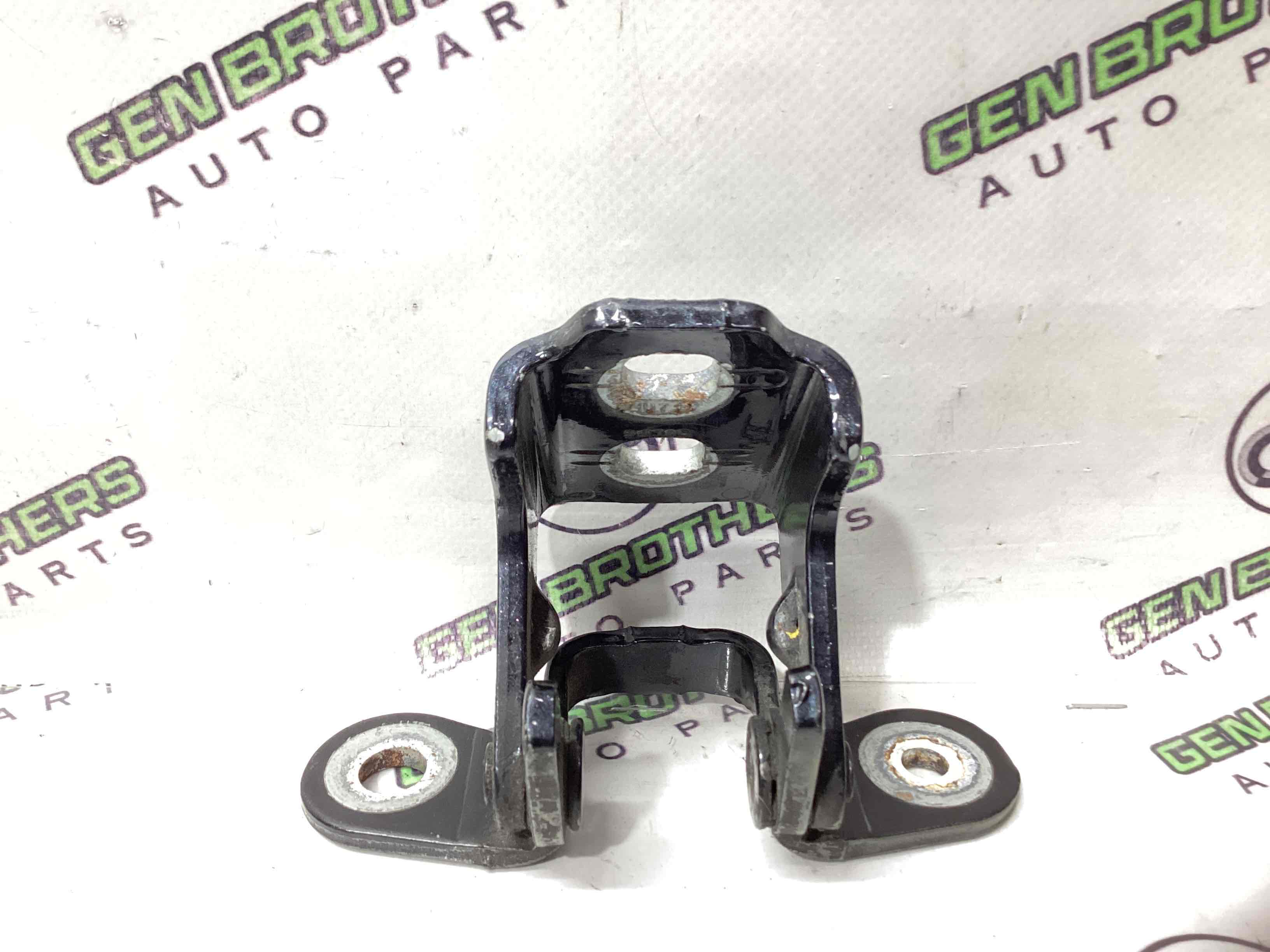 Петля двері, замок двері