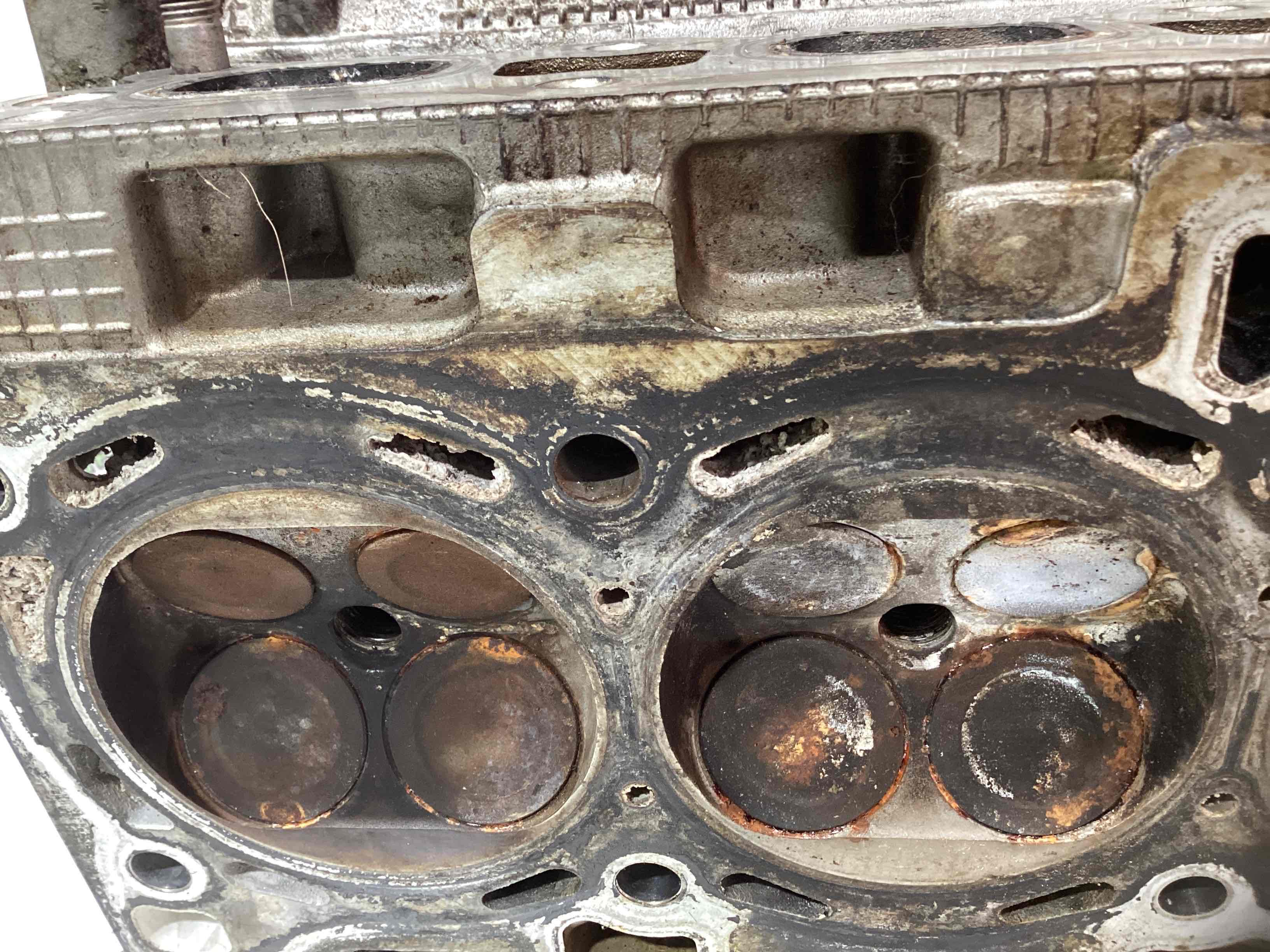 Головка блоку циліндрів ГБЦ