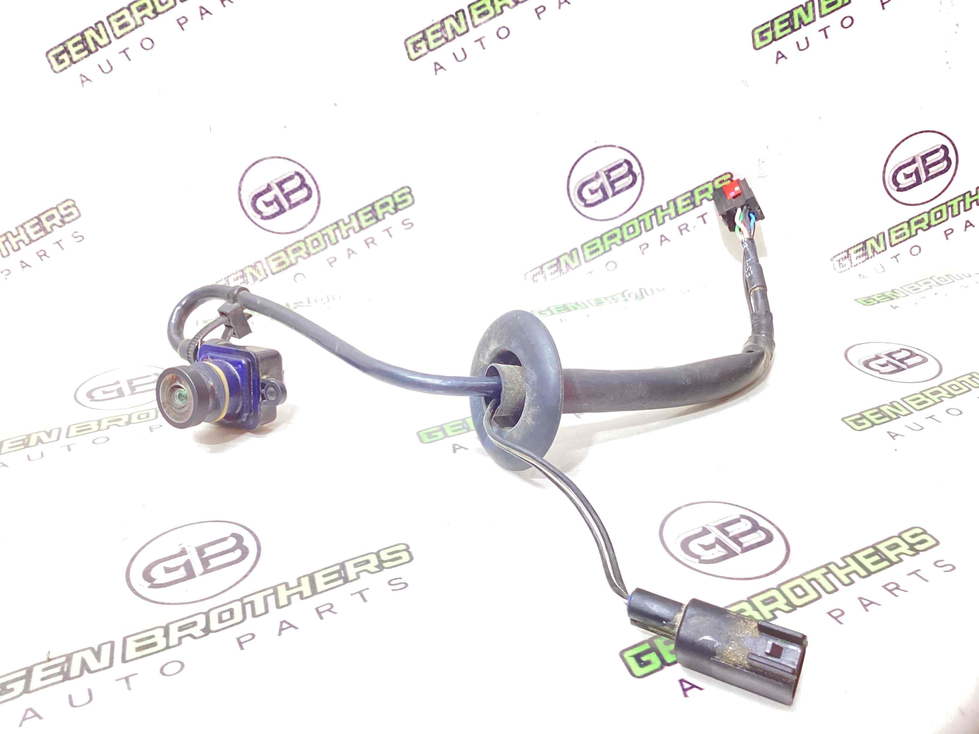 Камера, кріплення камери, корпус